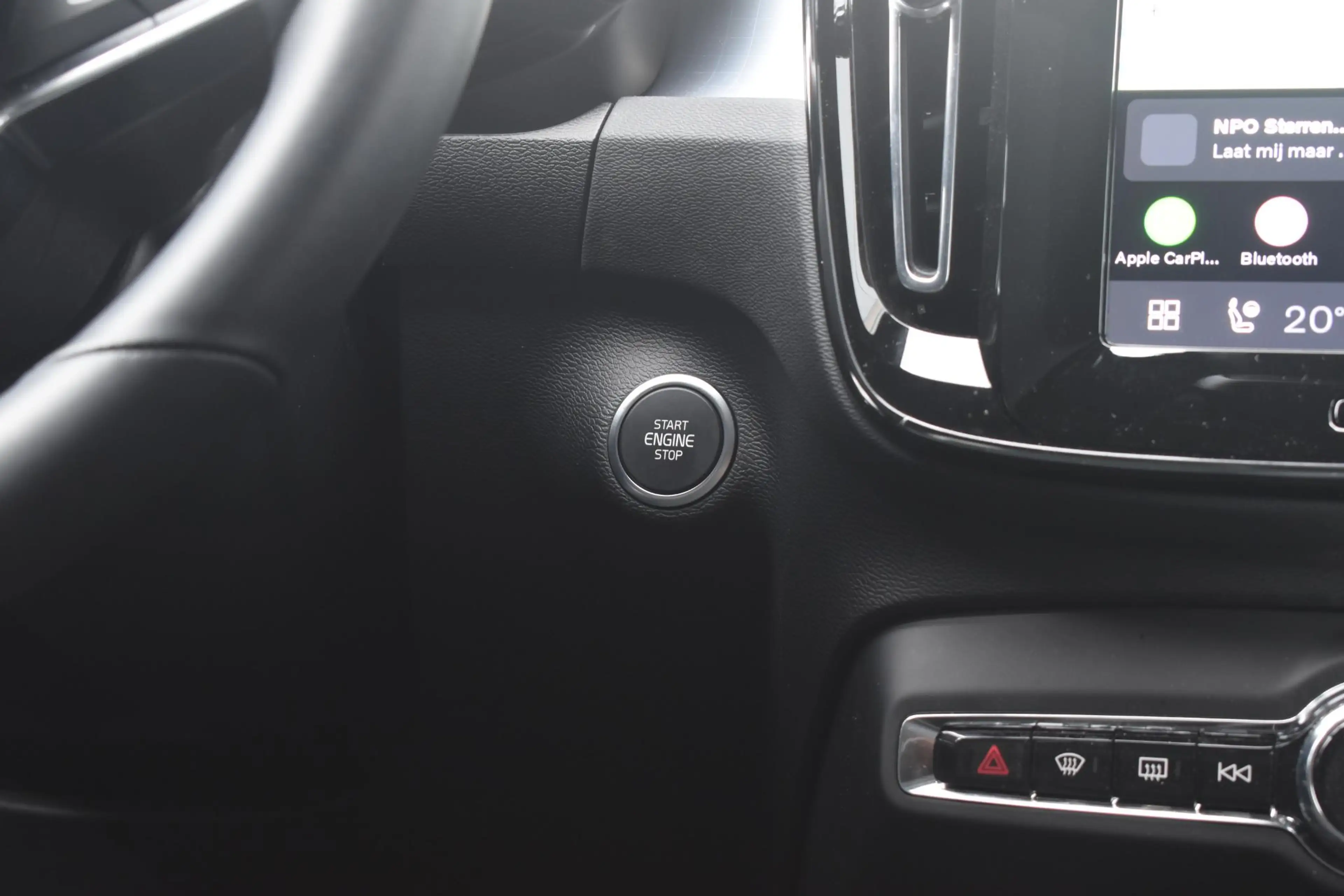 Volvo XC40 B4 211PK Plus Black Edition / Adaptive Cruise cont — photo 46