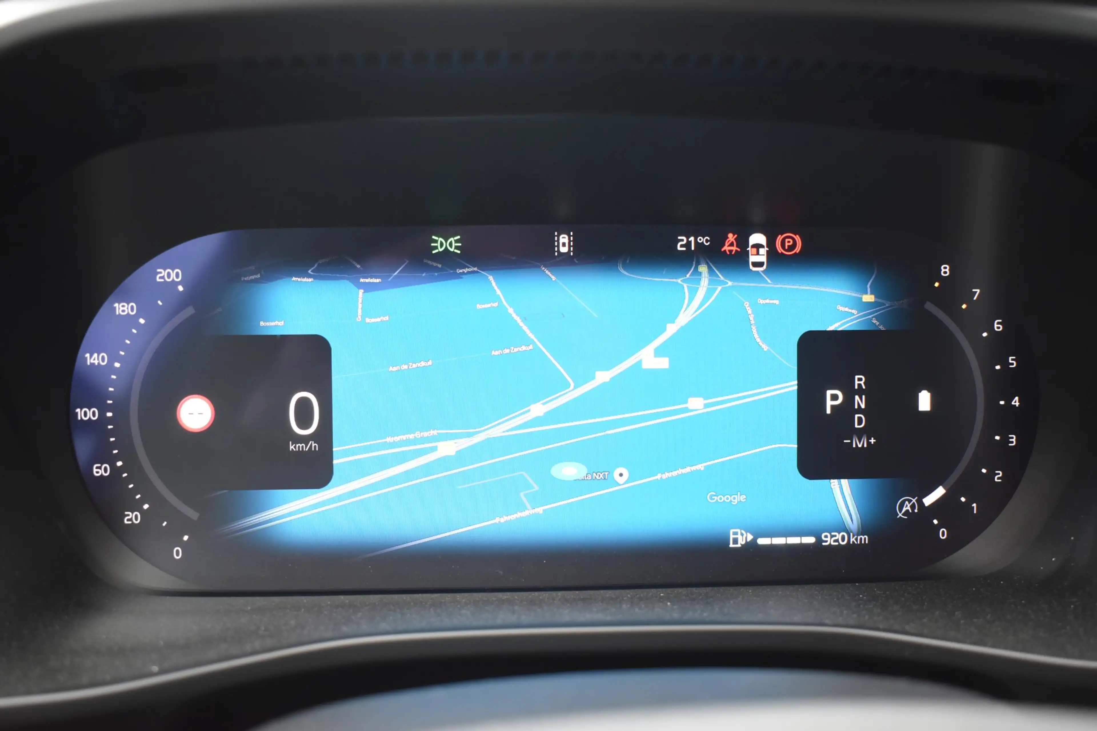 Volvo XC40 B4 211PK Plus Black Edition / Adaptive Cruise cont — photo 20