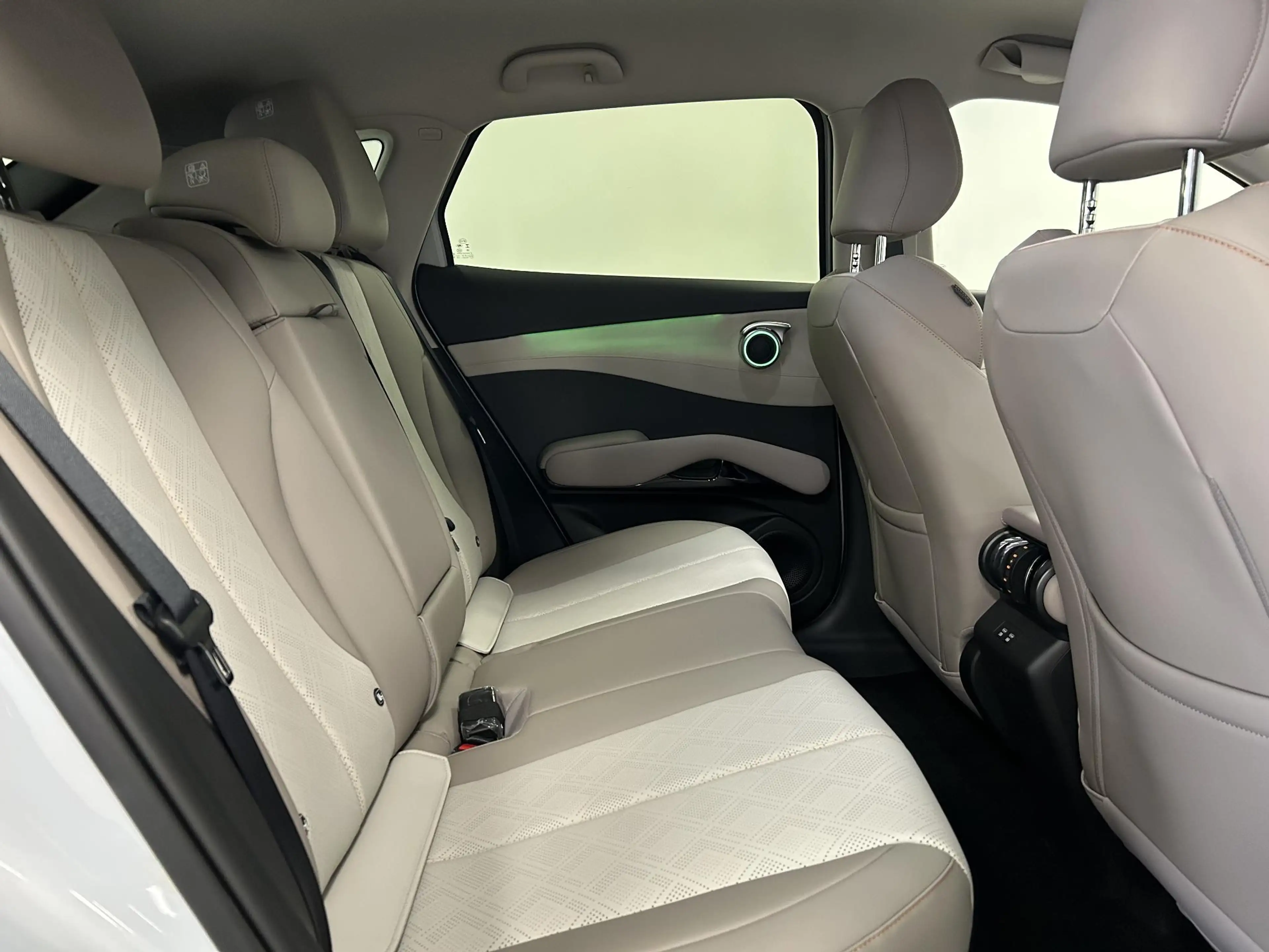 BYD Atto 3 EVO Design 74.8 kWh BEIGE LEDER | TE BESTELLEN BIJ — photo 25