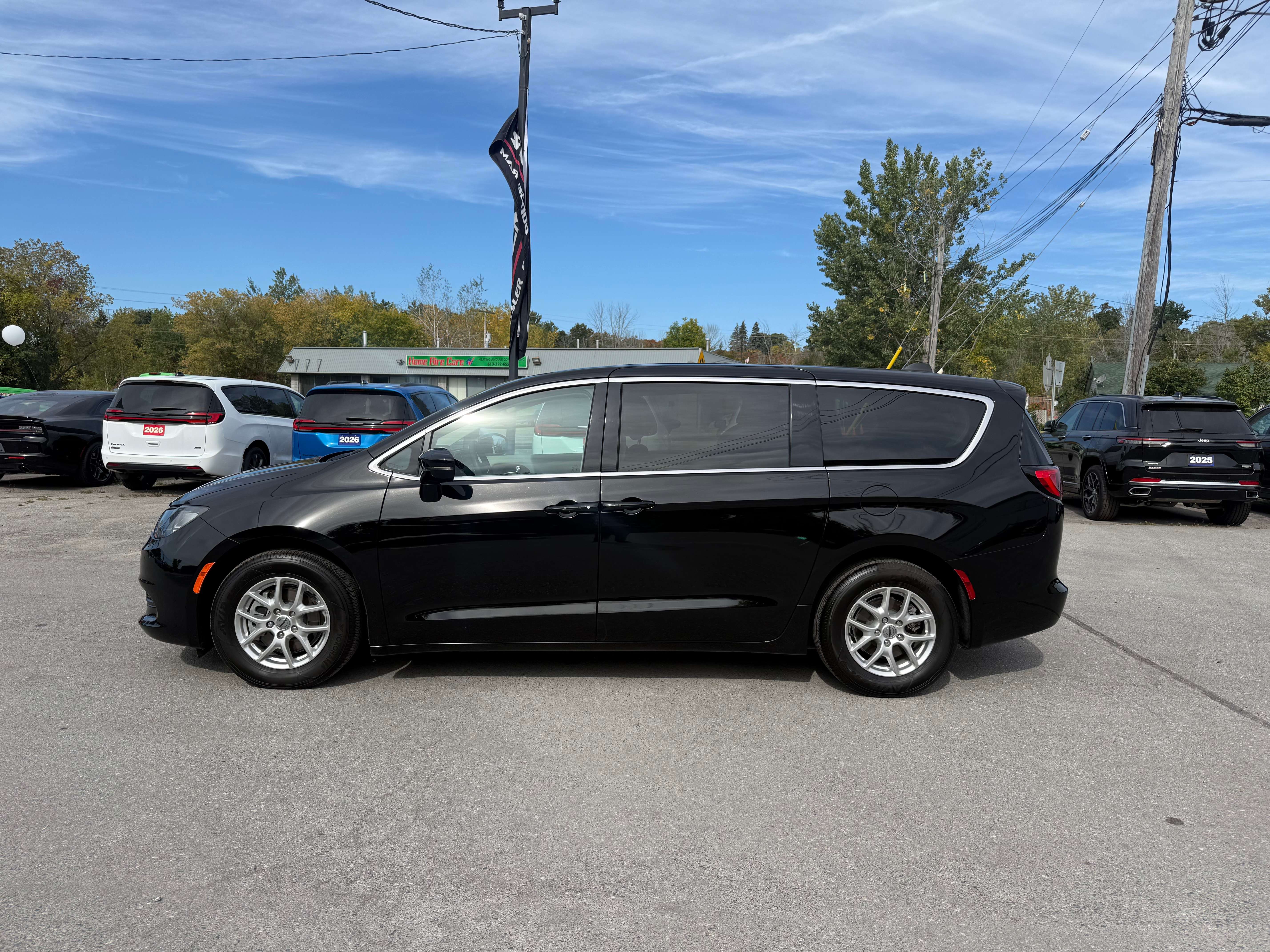 2024 Chrysler Grand Caravan
