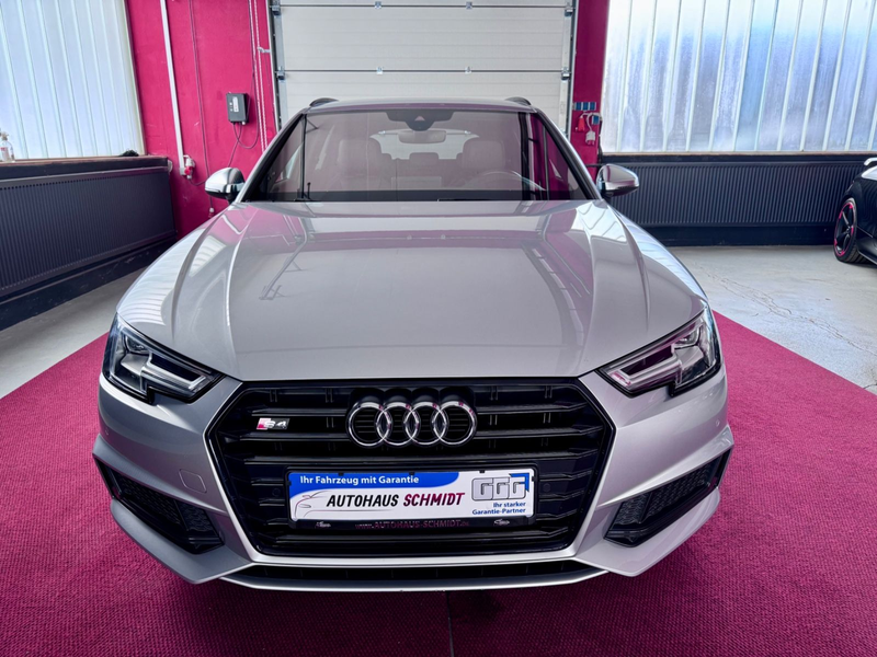 Audi S4 Avant 3.0TFSI HeadUp Virtual B&O KeylesGo 19 — photo 4