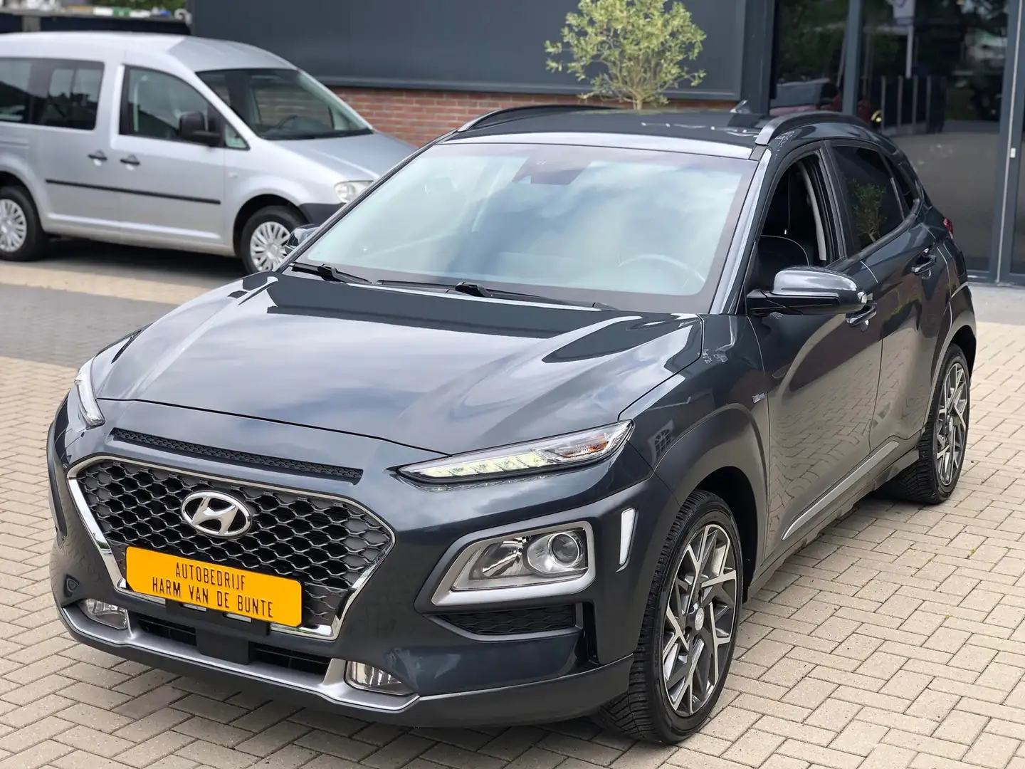 Hyundai KONA 1.6 GDI HEV Fashion CAMERA NAVI CRUISE CLIMA PDC L Grau - 1