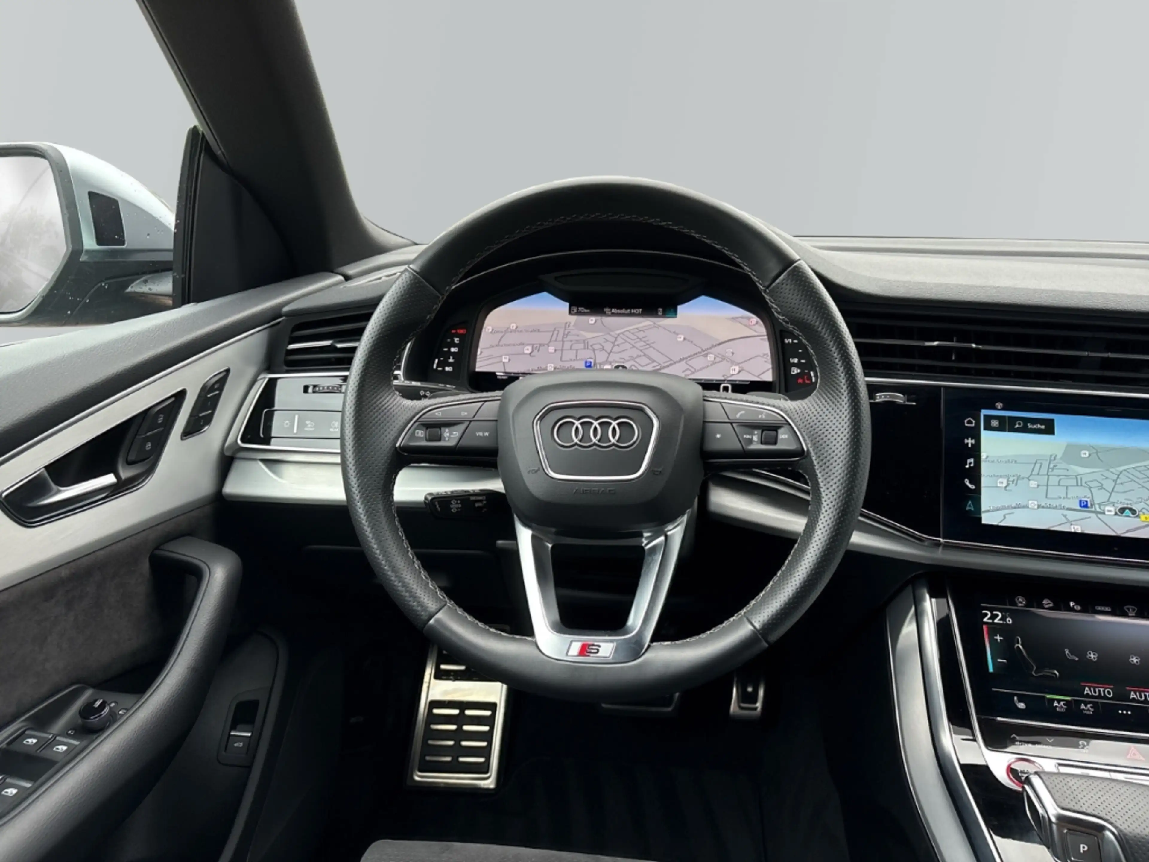 Audi SQ8 4.0 TFSI ACC StandHZG HuD 360 22'' Soft Close — photo 14