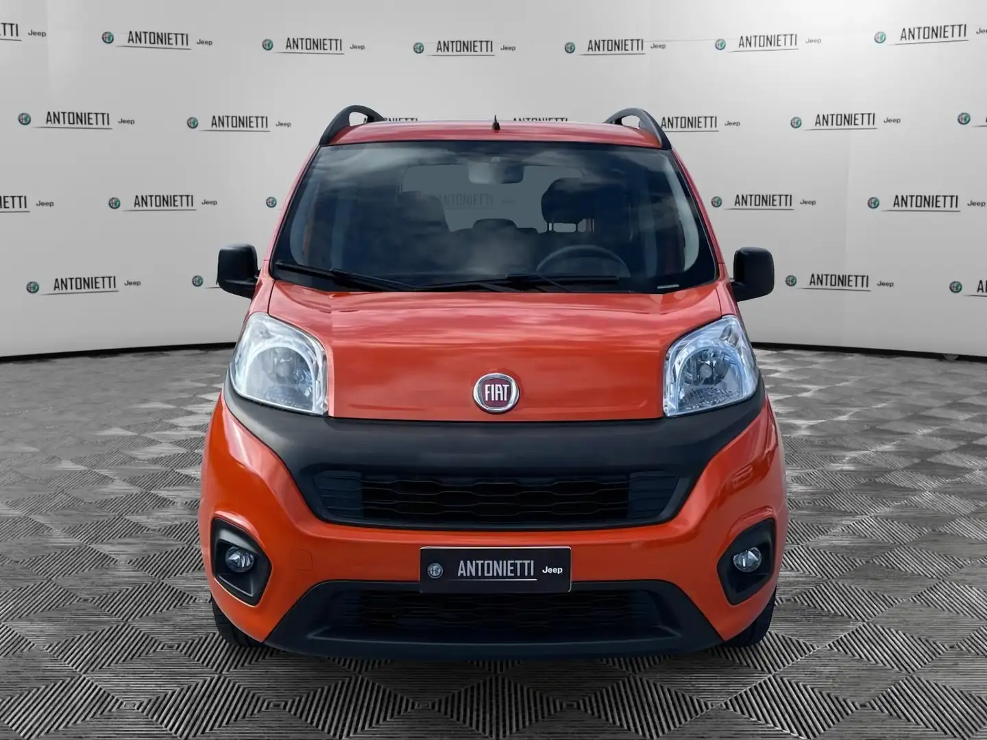 Fiat Qubo QUBO 1.4 8V 77 CV Easy Natural Power Orange - 2