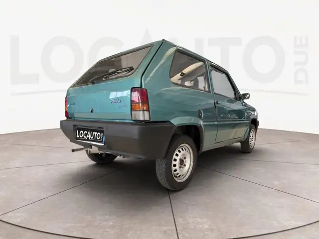 Fiat Panda view 3