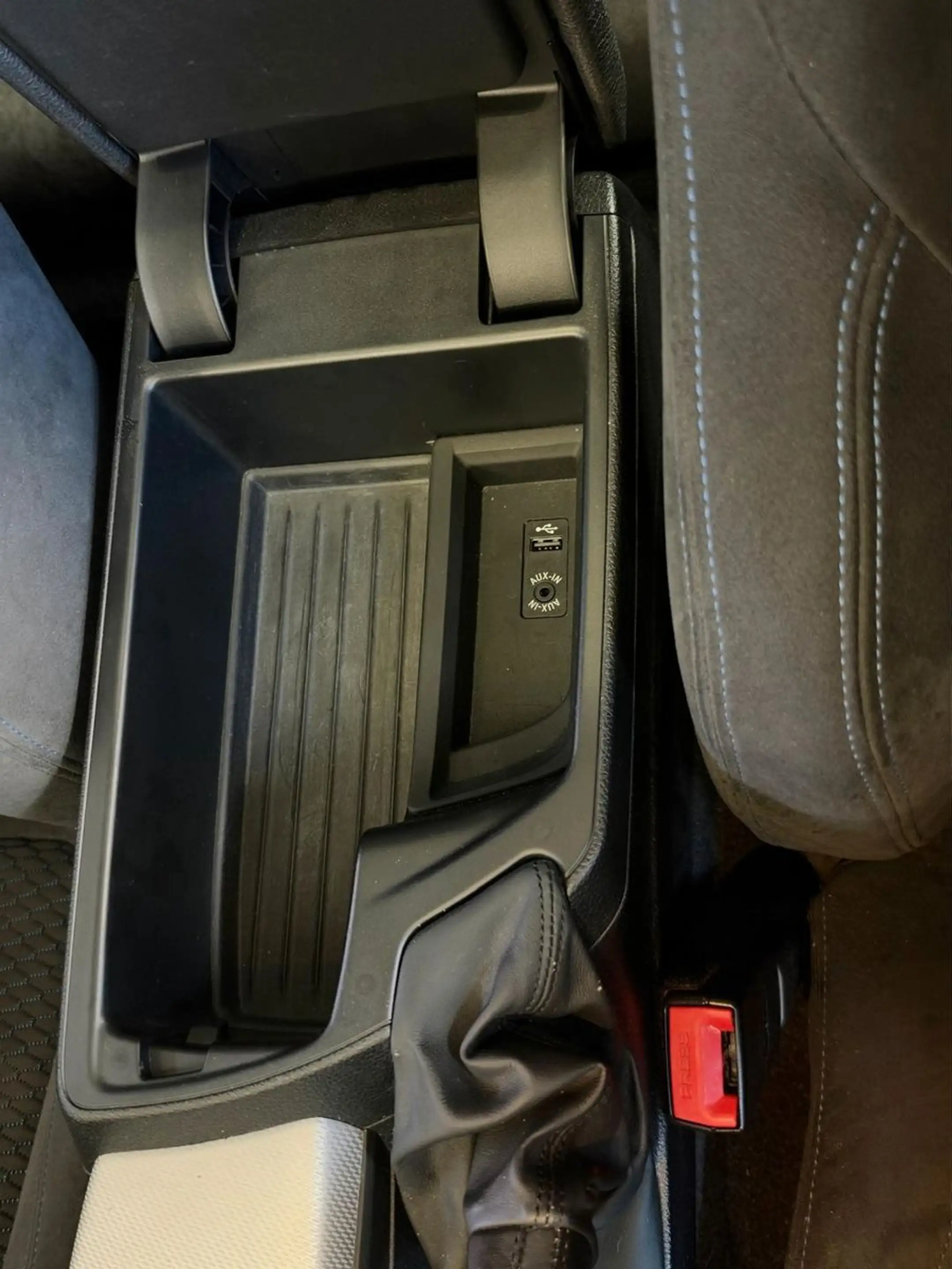 BMW 140 / Schalter/ ST Fahrwerk/Schiebedach — photo 9
