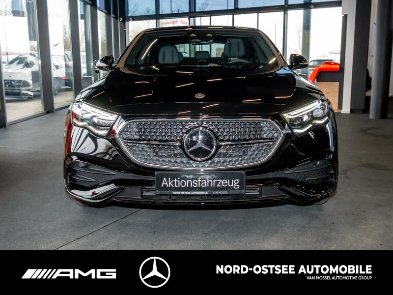 Mercedes-Benz E 450 d 4m AMG SUPERSCREEN AIRMATIC HAL 4D-SOUND — photo 2