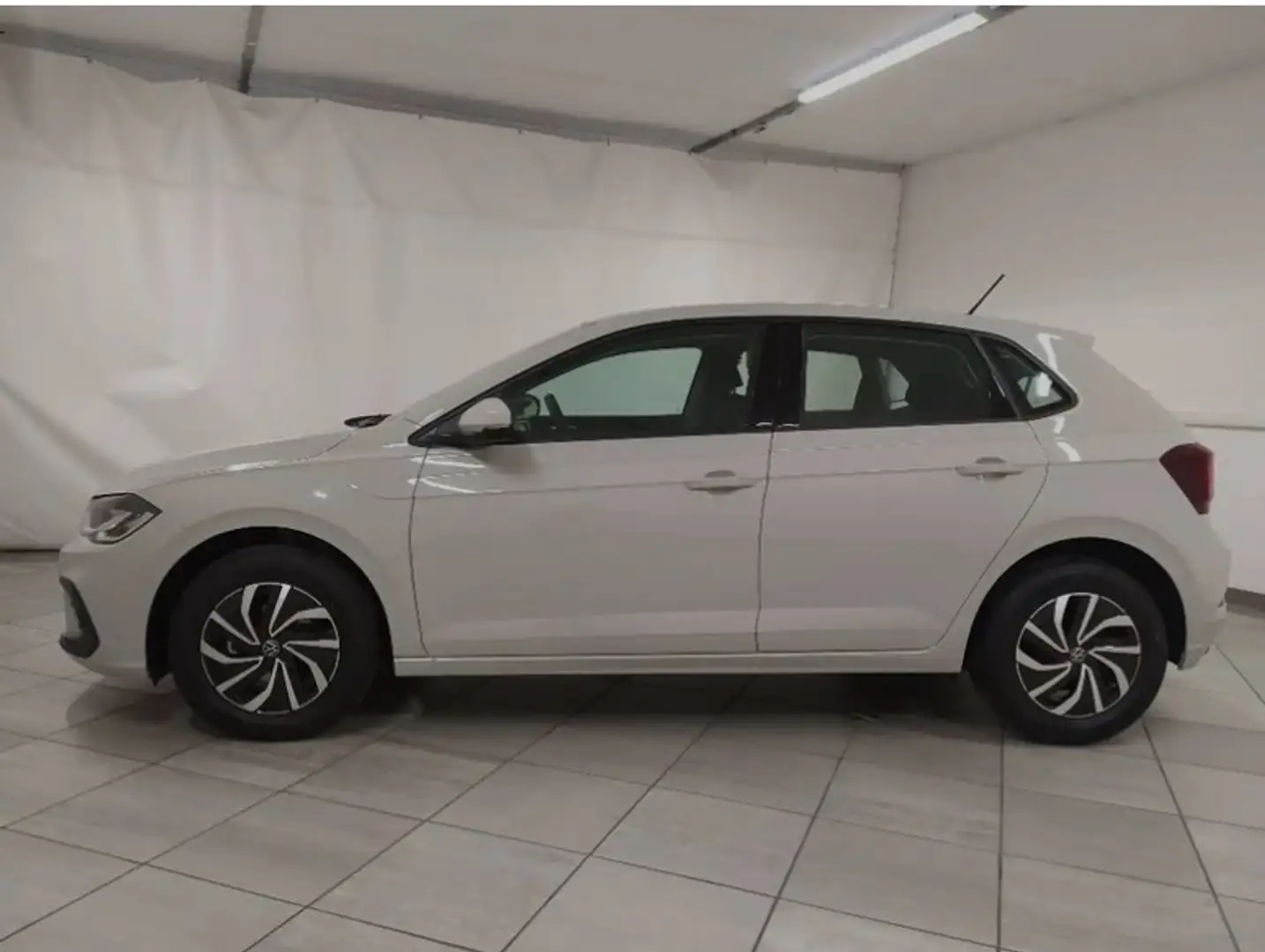 Volkswagen Polo Polo VI 2022 1.0 tsi Life 95cv Beige - 1