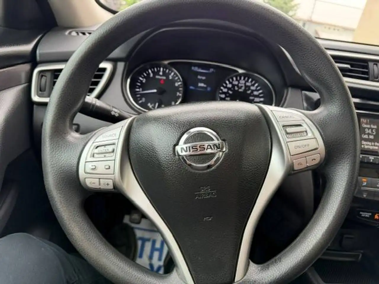 Nissan Rogue снимка Nissan Rogue
