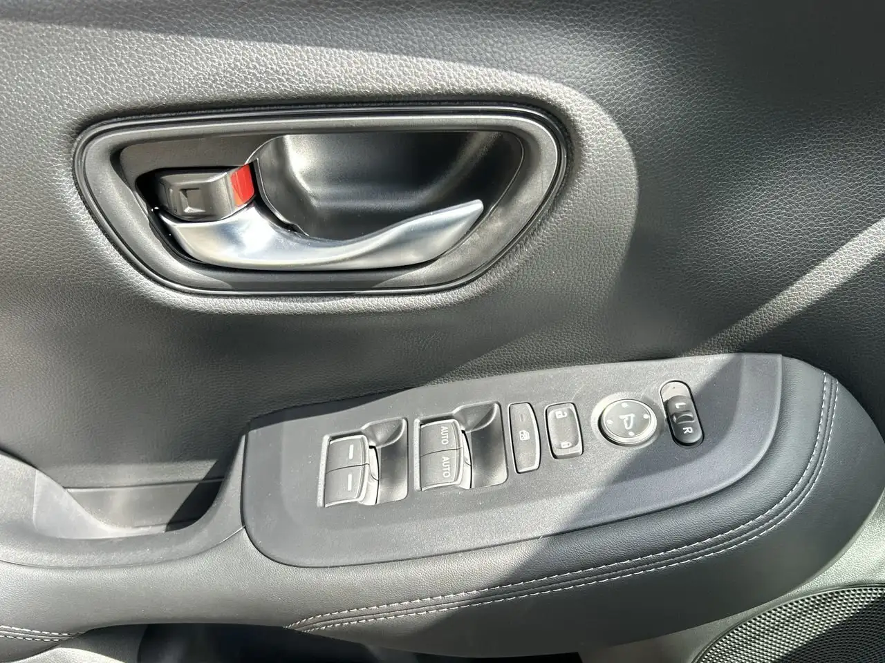 Honda HR-V снимка Honda HR-V