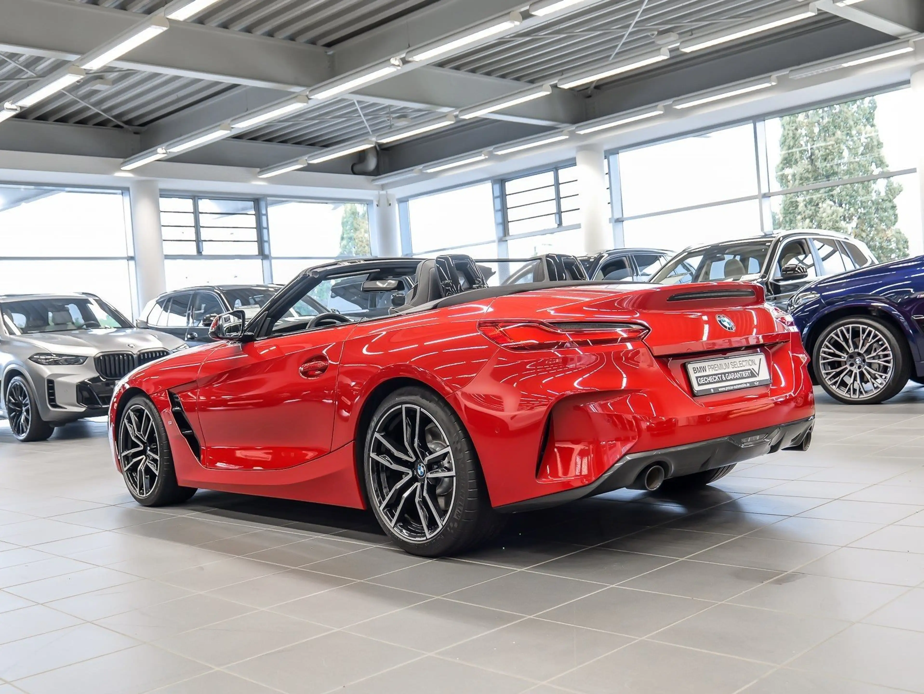 BMW Z4 sDrive20i M Sport ACC RFK NAVI LED PDC V+H — photo 7