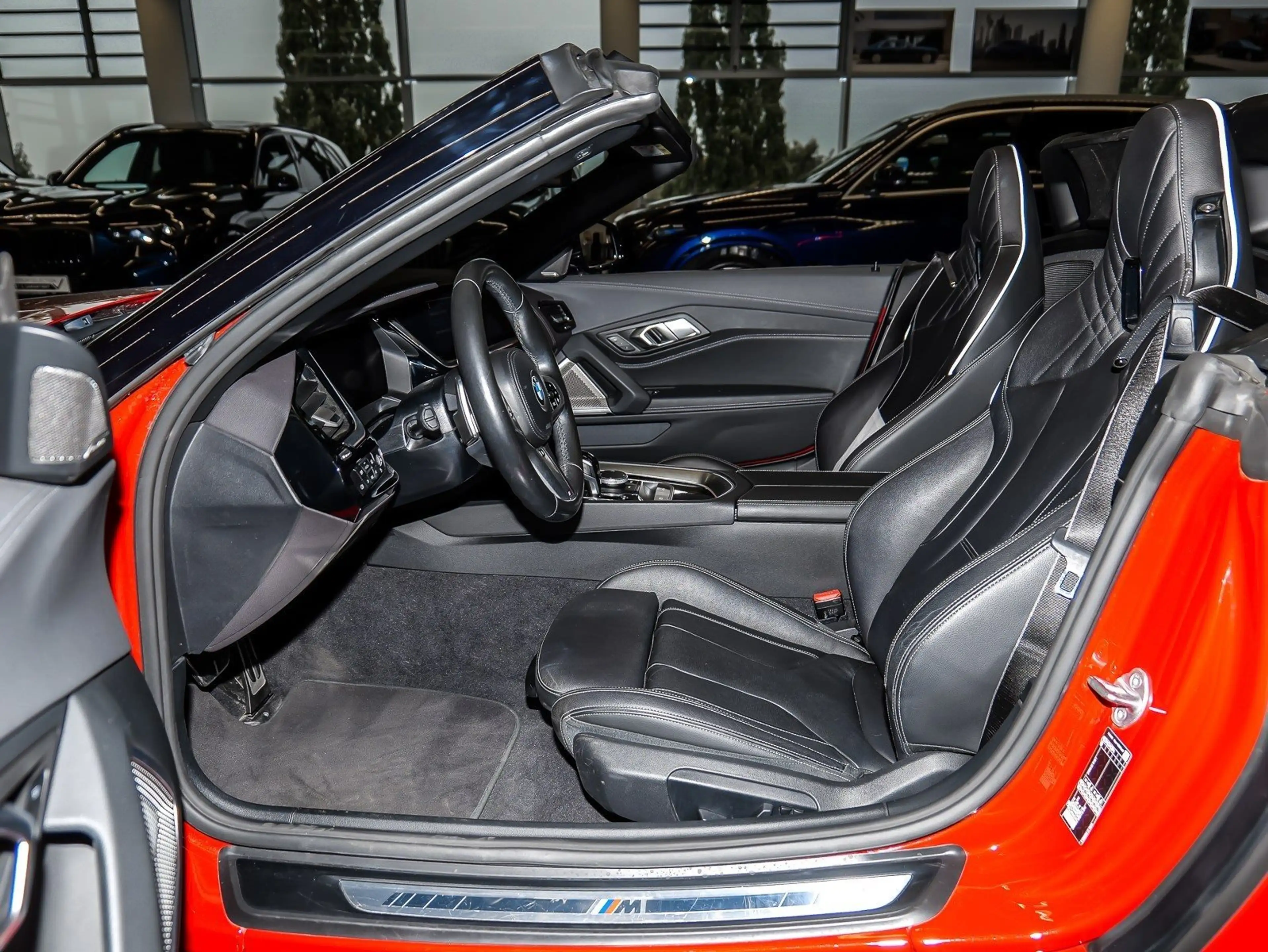 BMW Z4 sDrive20i M Sport ACC RFK NAVI LED PDC V+H — photo 5