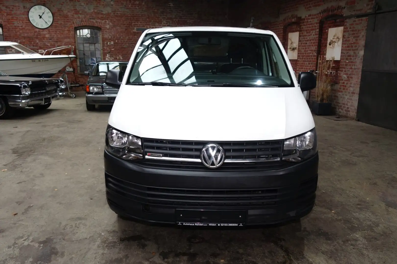 Volkswagen T6  4x4 L1H1 Standheizung Sortimo AHK Klima Navi Blanc - 2