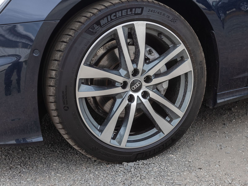 Audi A6 S line 40TDI qu Stronic ACC Matrix Pano — photo 12