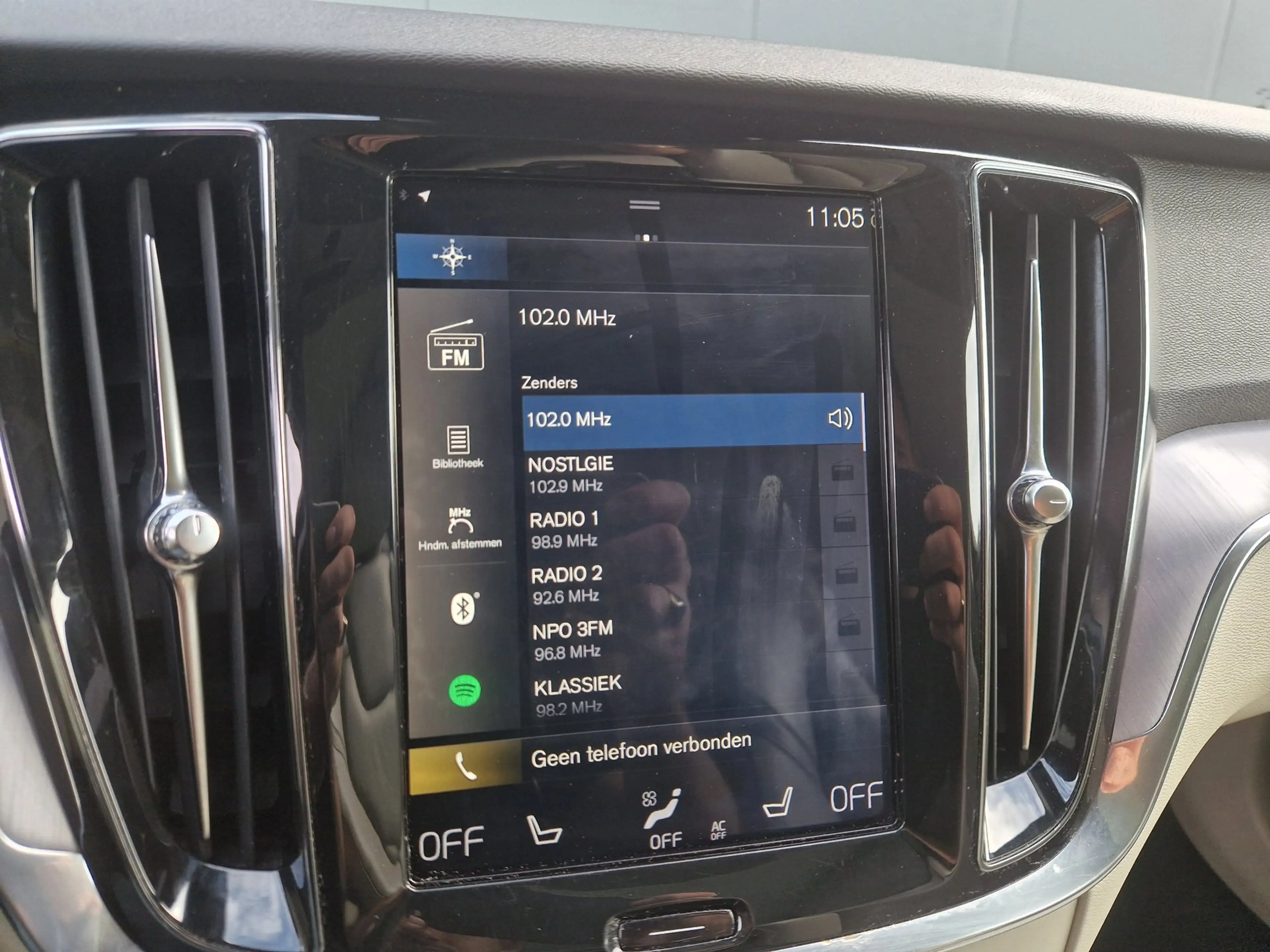 Volvo V60 2.0 T6 340PK AWD Momentum Pro /1e eig /BTW — photo 24