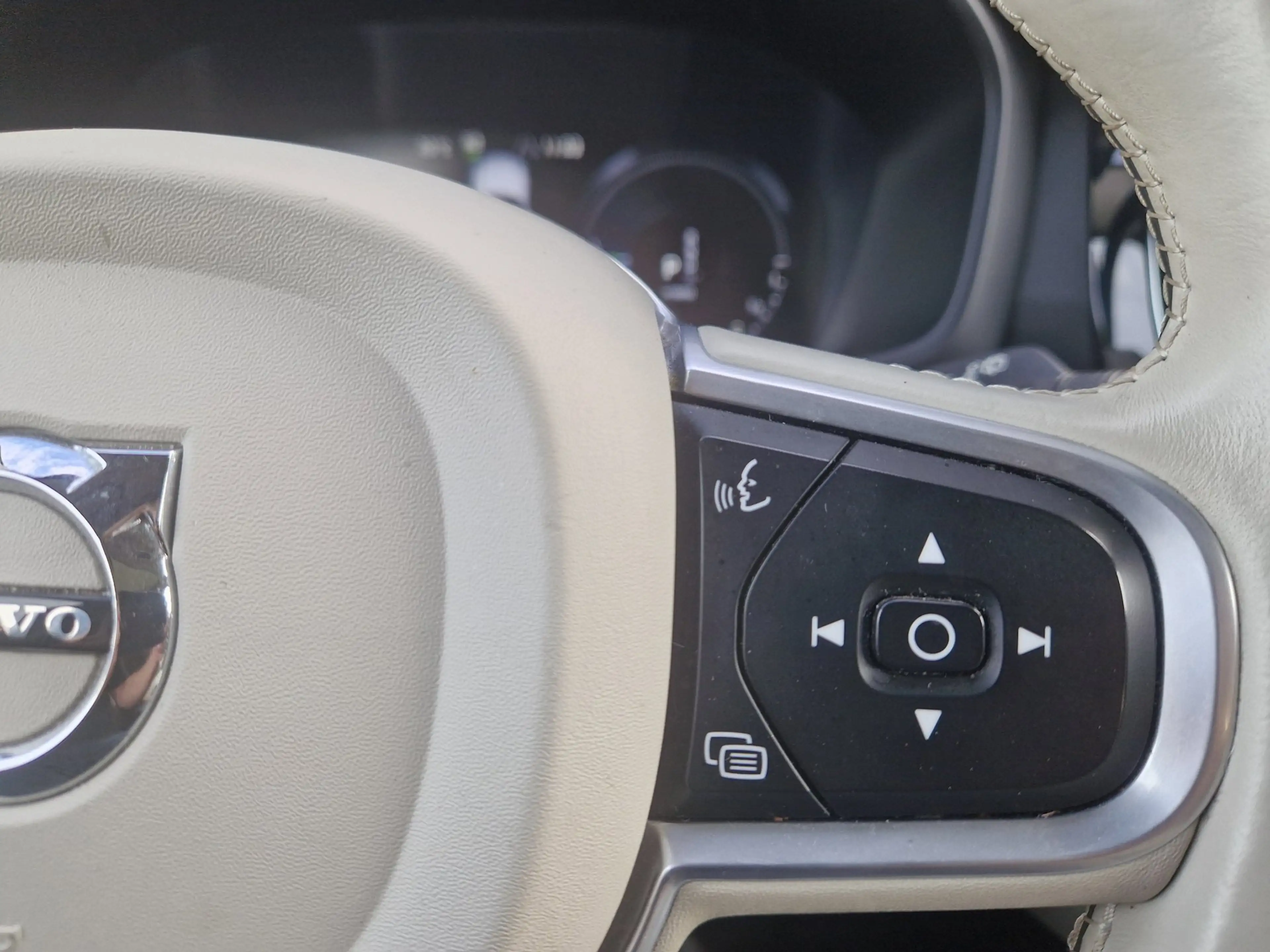 Volvo V60 2.0 T6 340PK AWD Momentum Pro /1e eig /BTW — photo 19