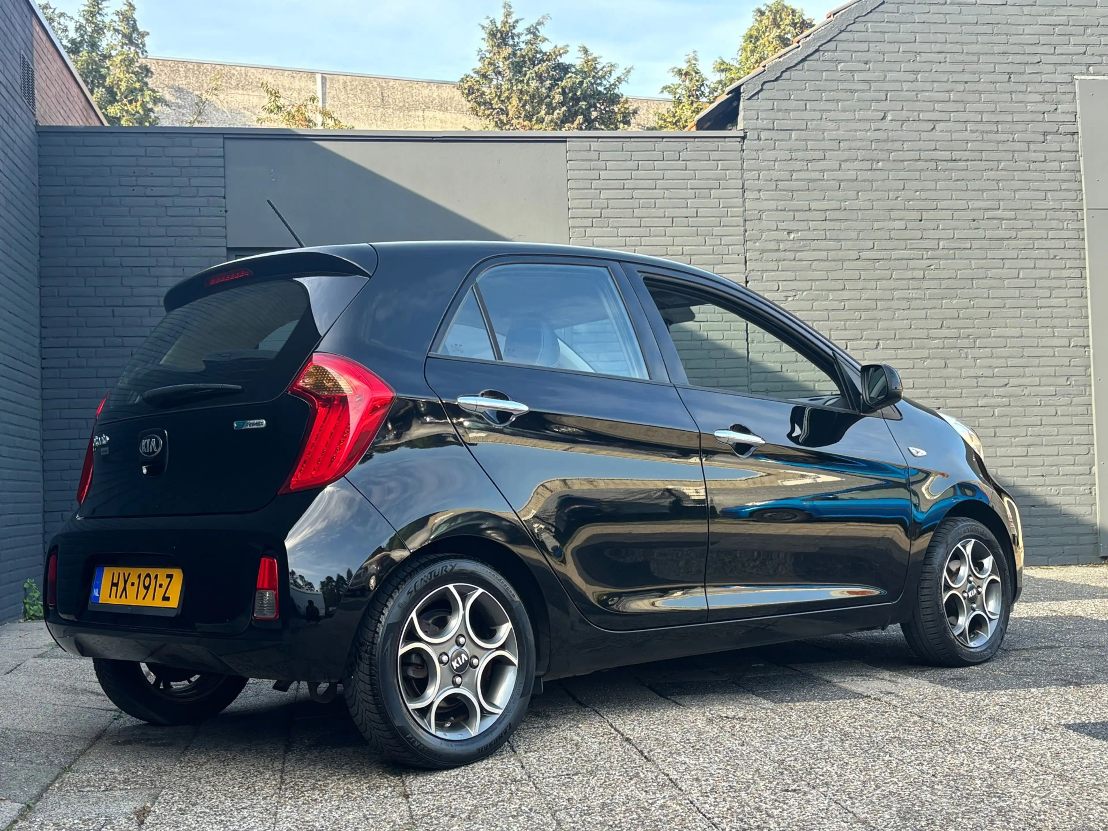 Kia Picanto 1.0 CVVT DynamicLine | Speciale bekleding | Airco — photo 5