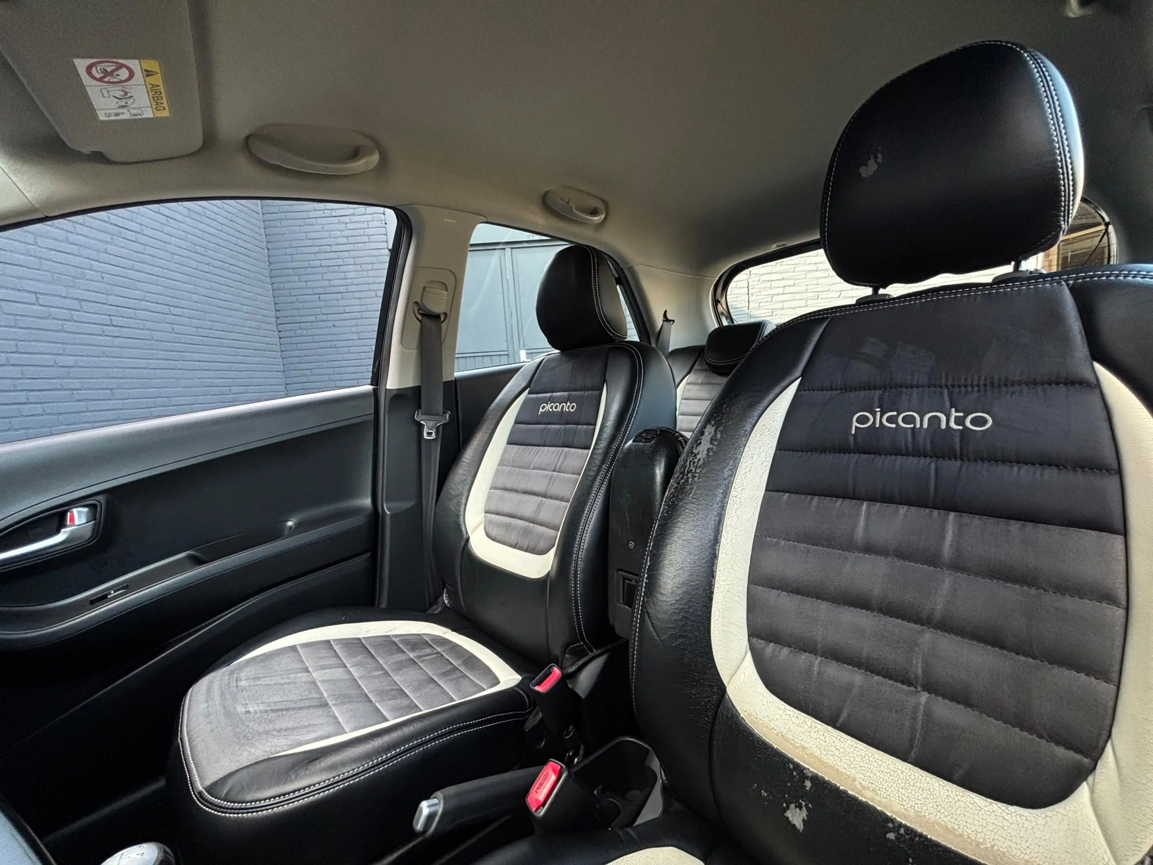 Kia Picanto 1.0 CVVT DynamicLine | Speciale bekleding | Airco — photo 7