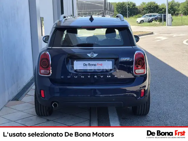MINI Countryman view 5