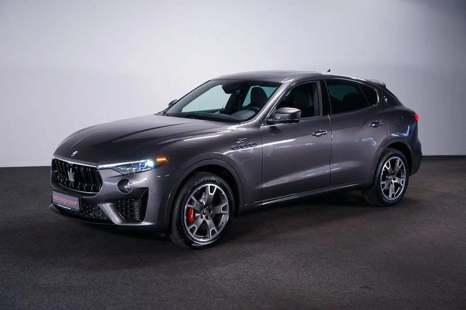 Maserati Levante Kamera/Winterp./ACC/AUT/KeyLess/LED/Luft Grau - 1