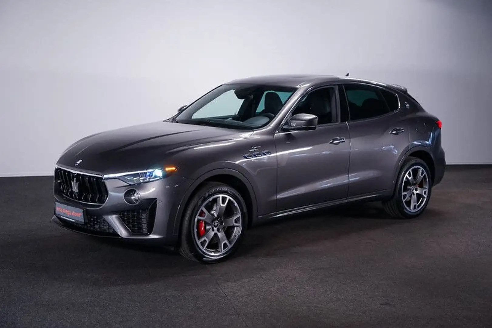 Maserati Levante 330 MHEV GT Aut*ACC*LED*Pano*RFK*LEDER*N Grau - 1