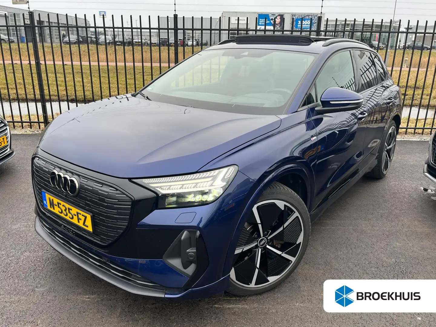 Audi Q4 e-tron 40 Launch edition S Competition 77 kWh 204pk | Ach Bleu - 1