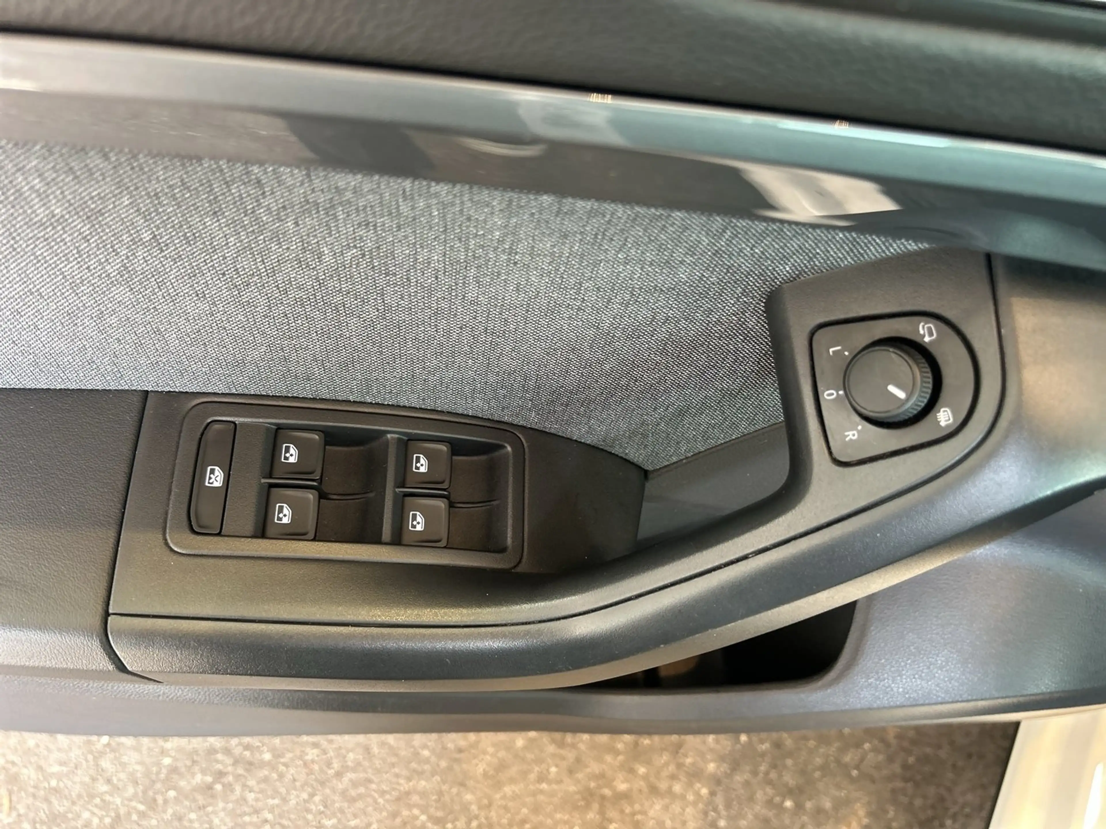 SEAT Ateca Style 2.0 TDI — photo 13