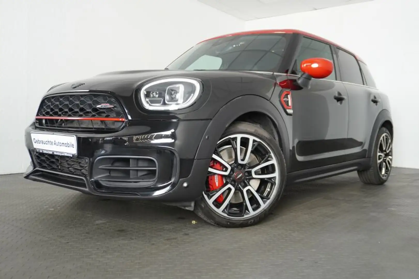 MINI John Cooper Works Clubman John Cooper Works ALL4 Countryman *LEDER.PGSD* Černá - 2