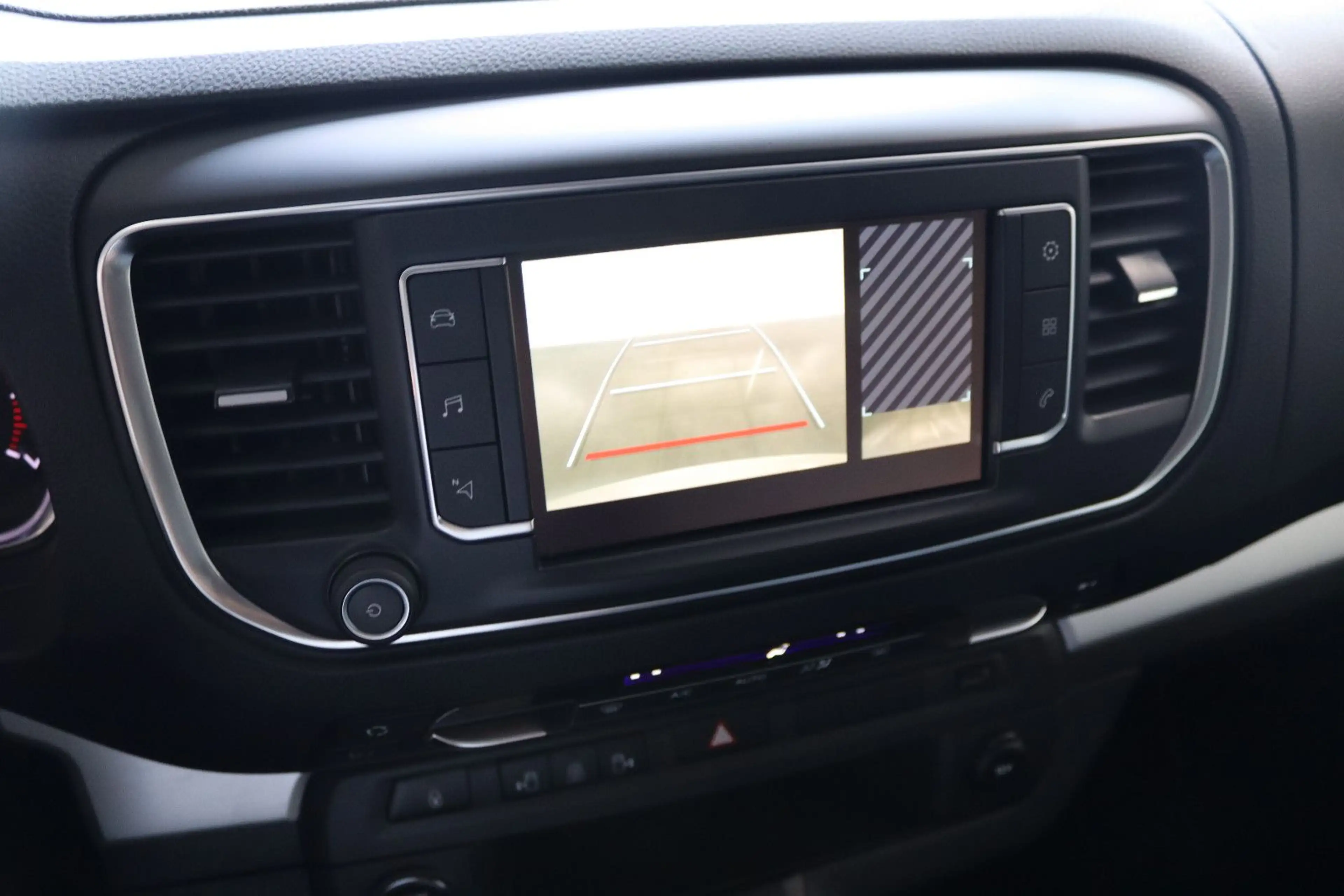 Peugeot Traveller 2.0 Blue-HDi Business VIP L2 *1.HAND* — photo 13
