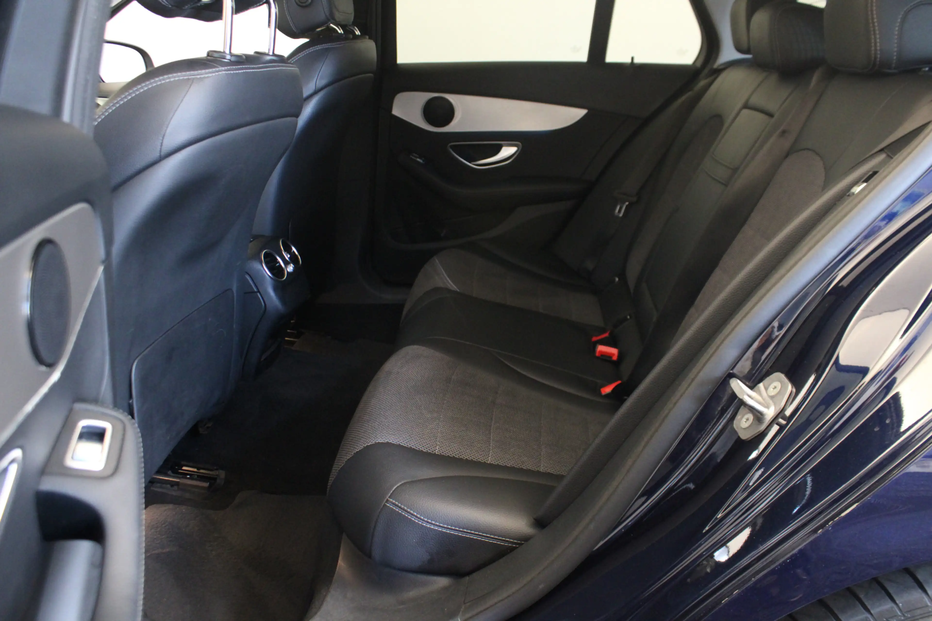 Mercedes-Benz C 350 Estate e Lease Edition |Camera|Navi| — photo 14