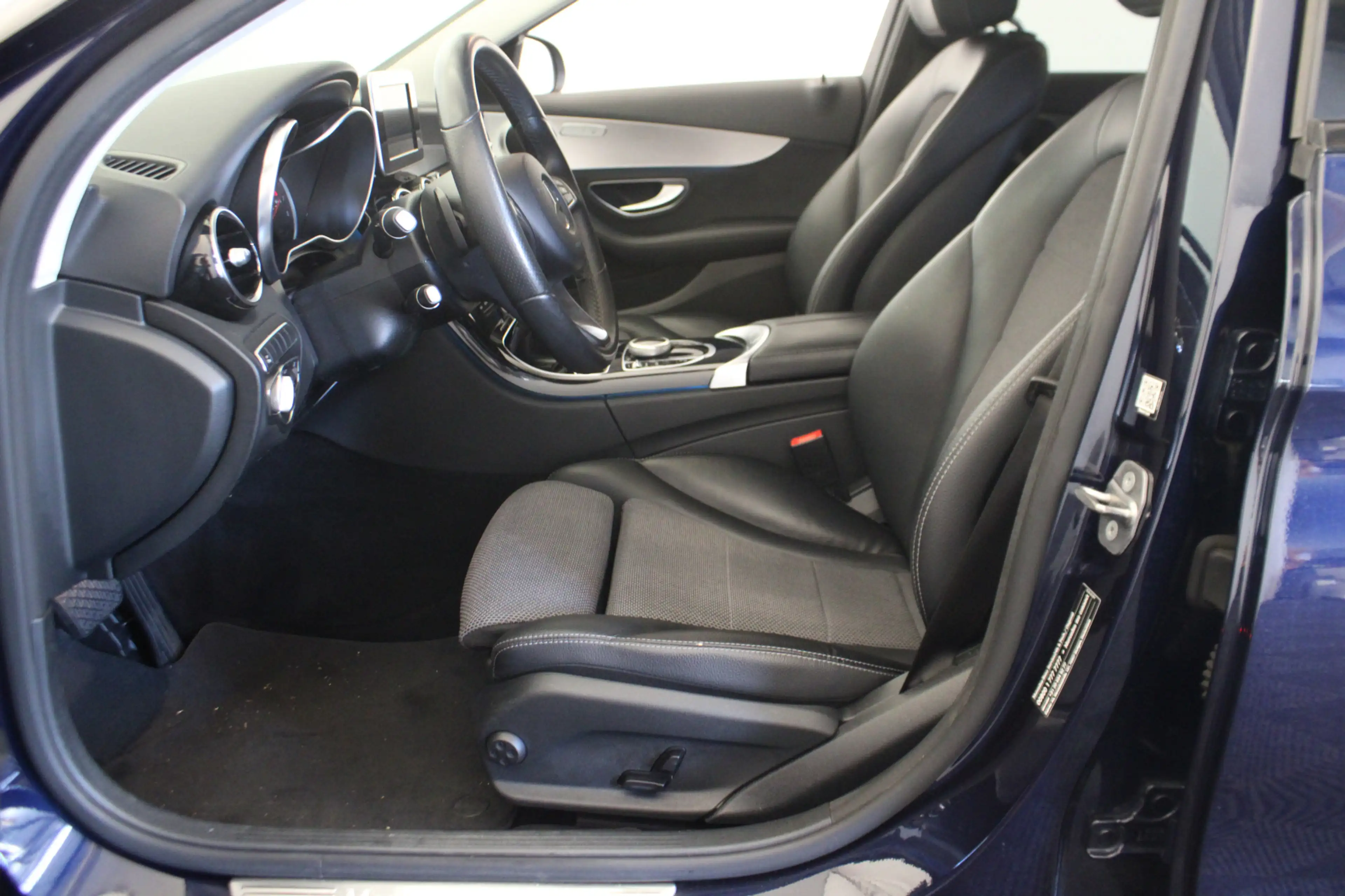 Mercedes-Benz C 350 Estate e Lease Edition |Camera|Navi| — photo 13