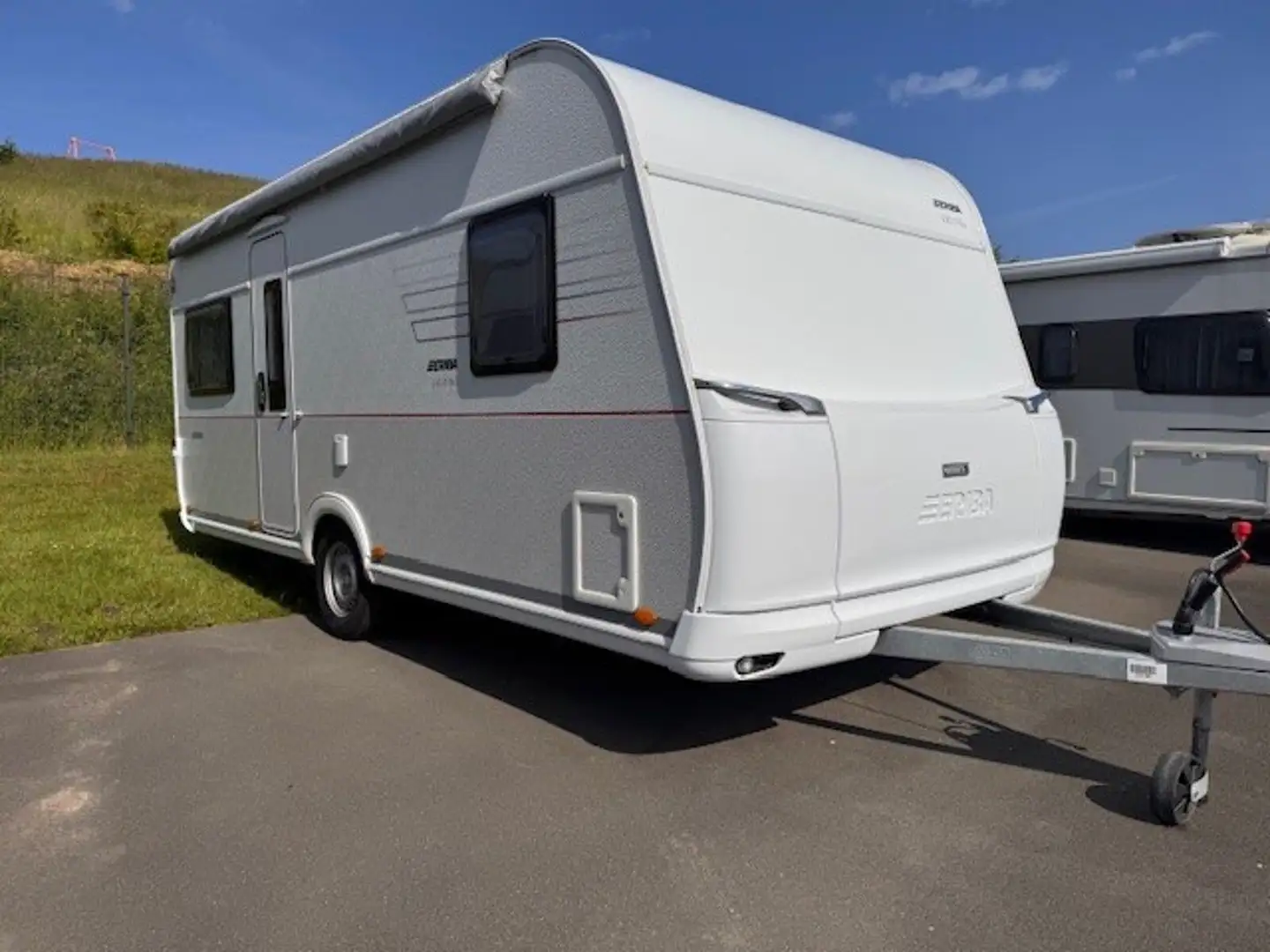 Hymer/Eriba Eriba Exciting 485 Verkauf im Kundenauftrag Weiß - 1