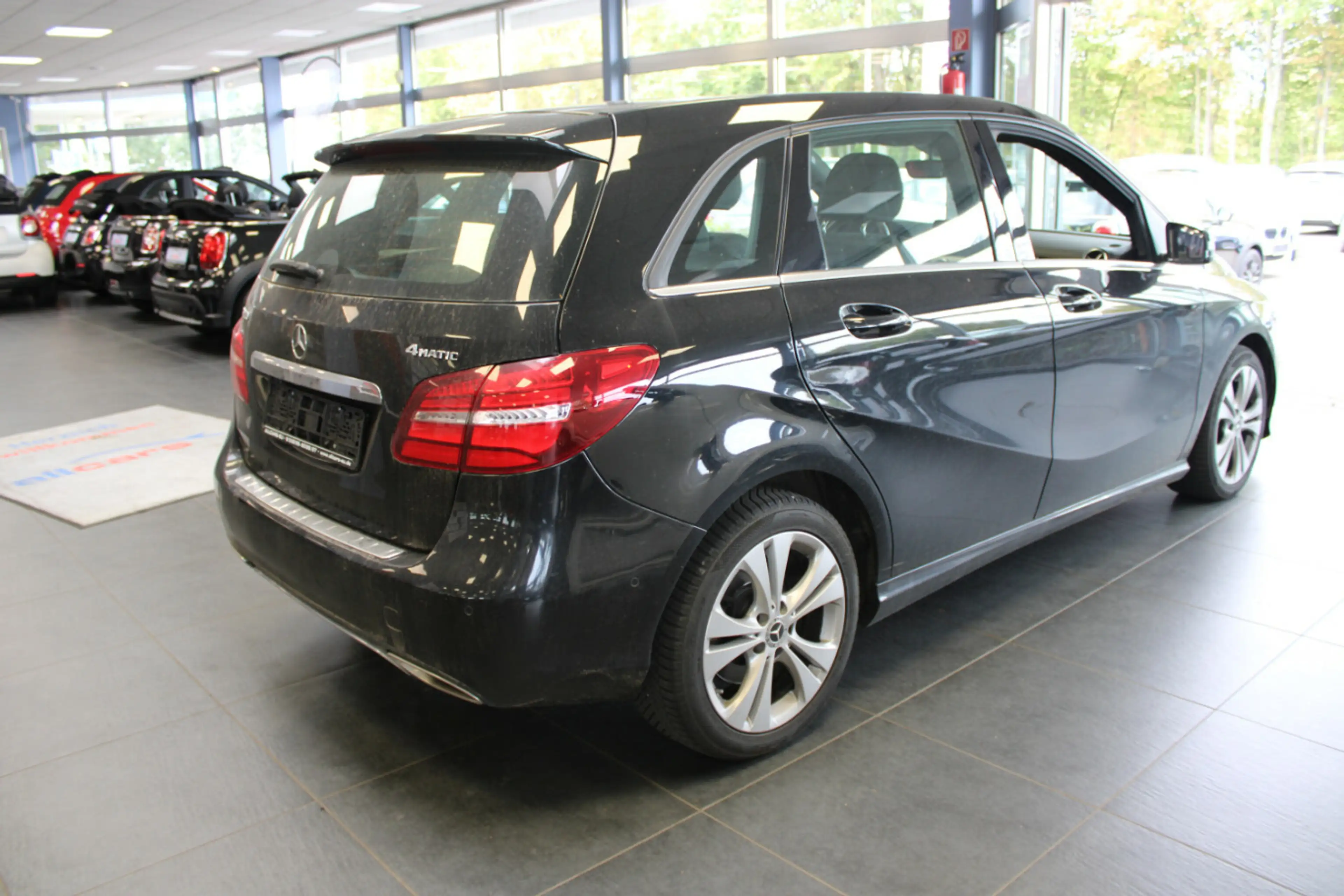 Mercedes-Benz B 220 4Matic Edition — photo 6