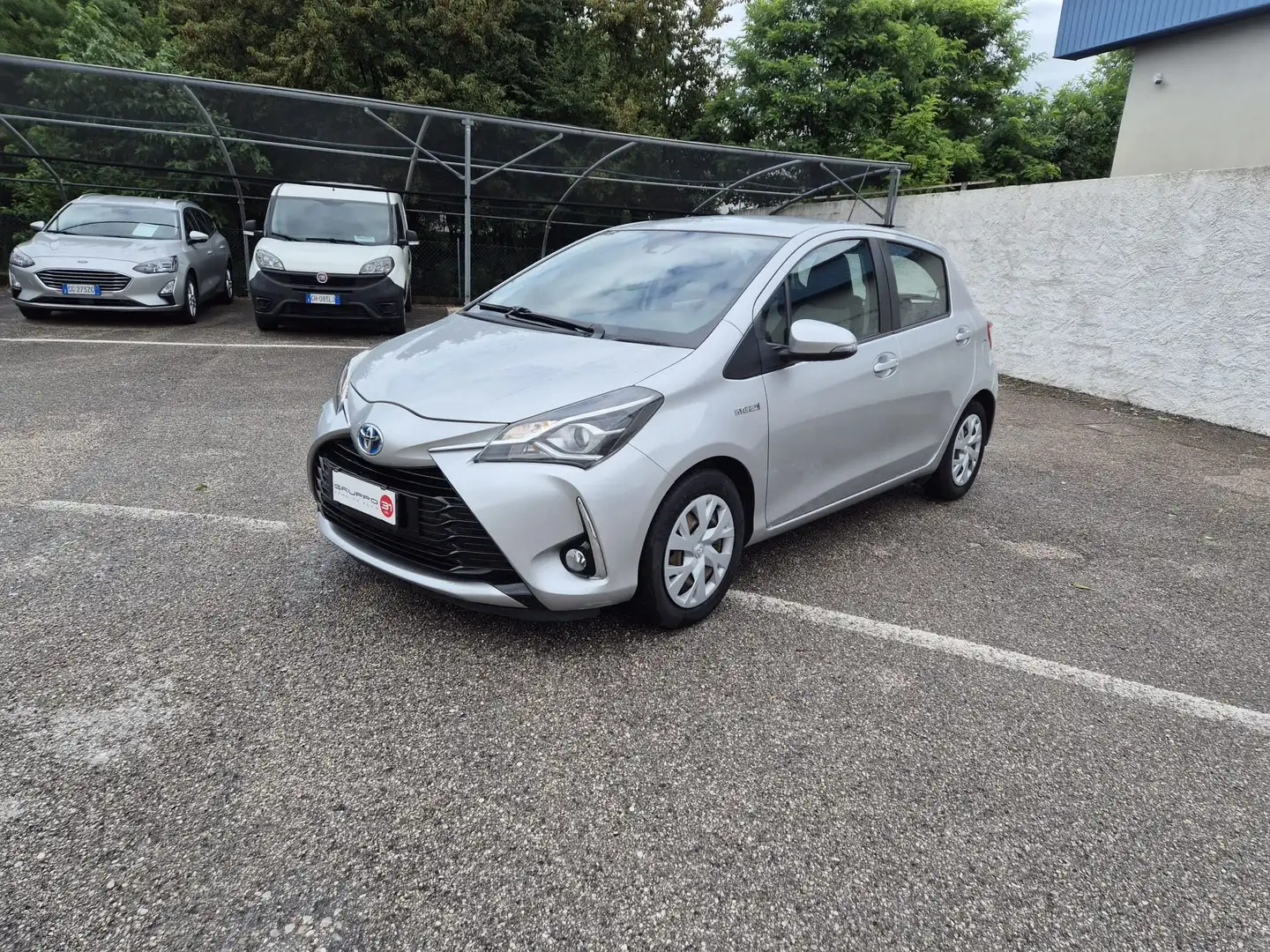 Toyota Yaris Yaris 1.5 Hybrid 5 porte Business Grigio - 1