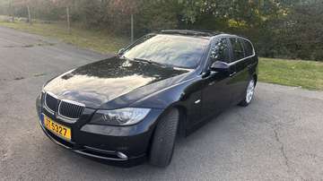 BMW 330i Touring Aut. Individual Pano Leder Xenon