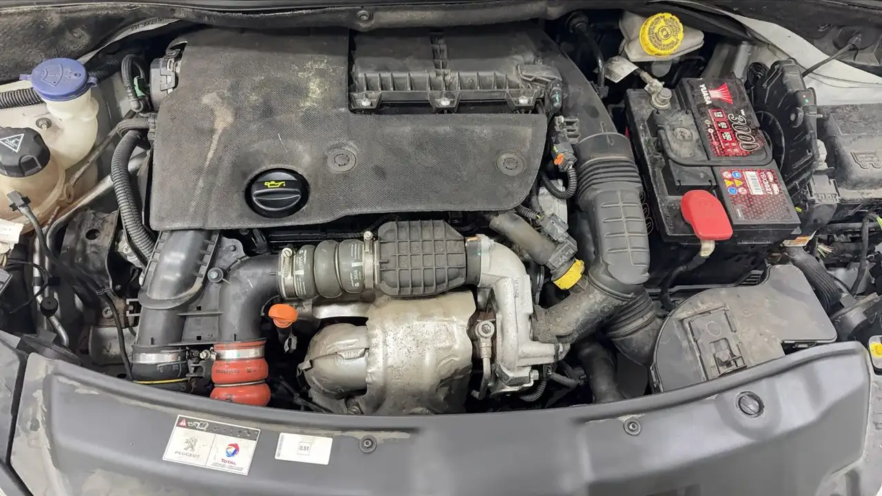 Peugeot 208 208 — photo 15