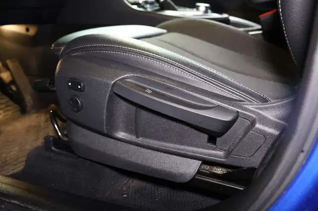 BMW 2 Series view 12