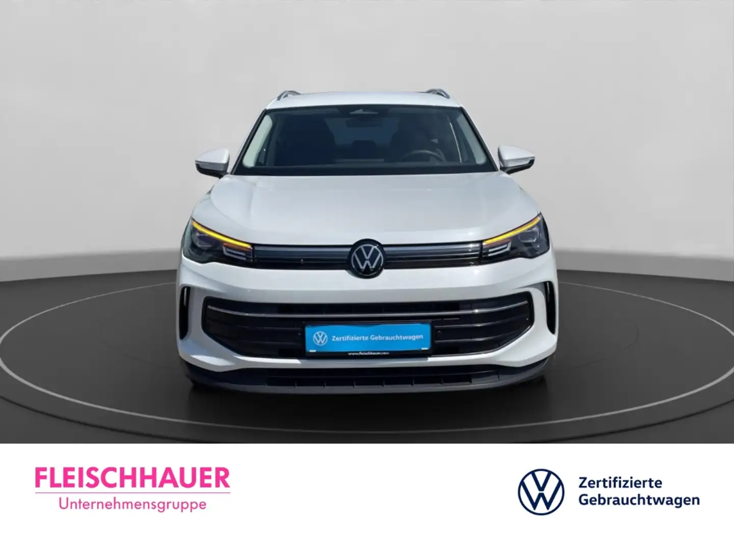 Volkswagen Tiguan 2.0 TDI DSG AHK abn Navi Winterpaket Lenkradheizun Weiß - 2