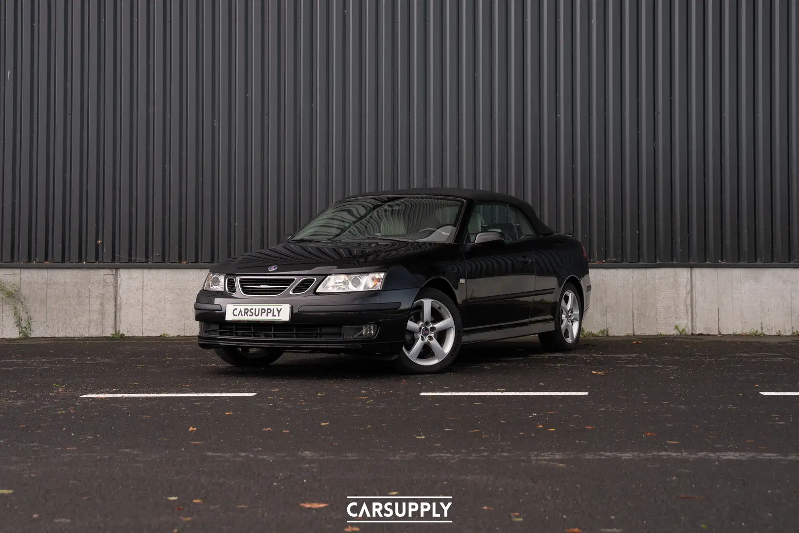 Saab 9-3 2.0 Vector - Cabrio - Like New - 2nd owner Nero - 2