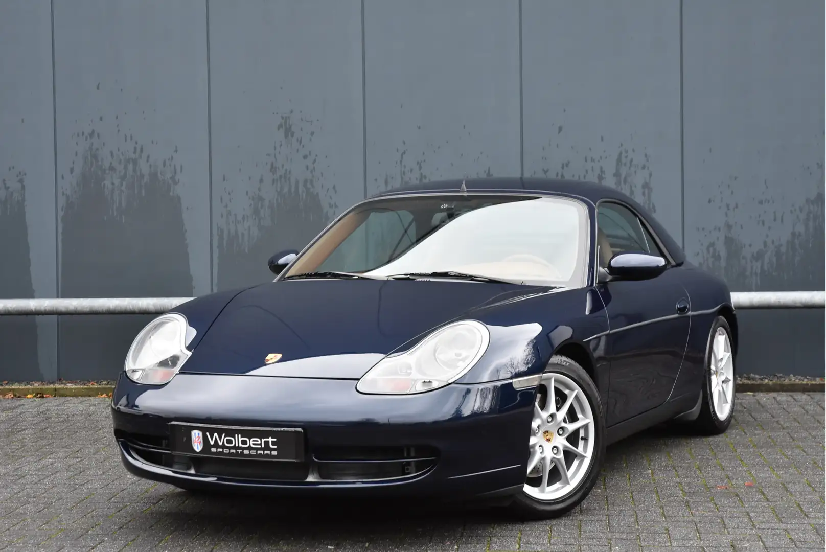 Porsche 996 Cabrio 3.4 Carrera GEREVISEERDE MOTOR Blau - 1