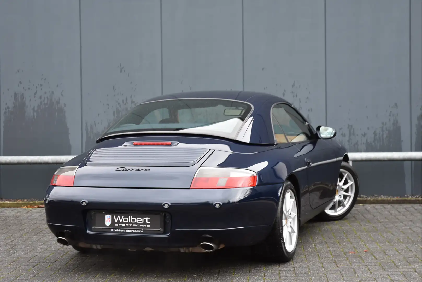 Porsche 996 Cabrio 3.4 Carrera GEREVISEERDE MOTOR Blau - 2