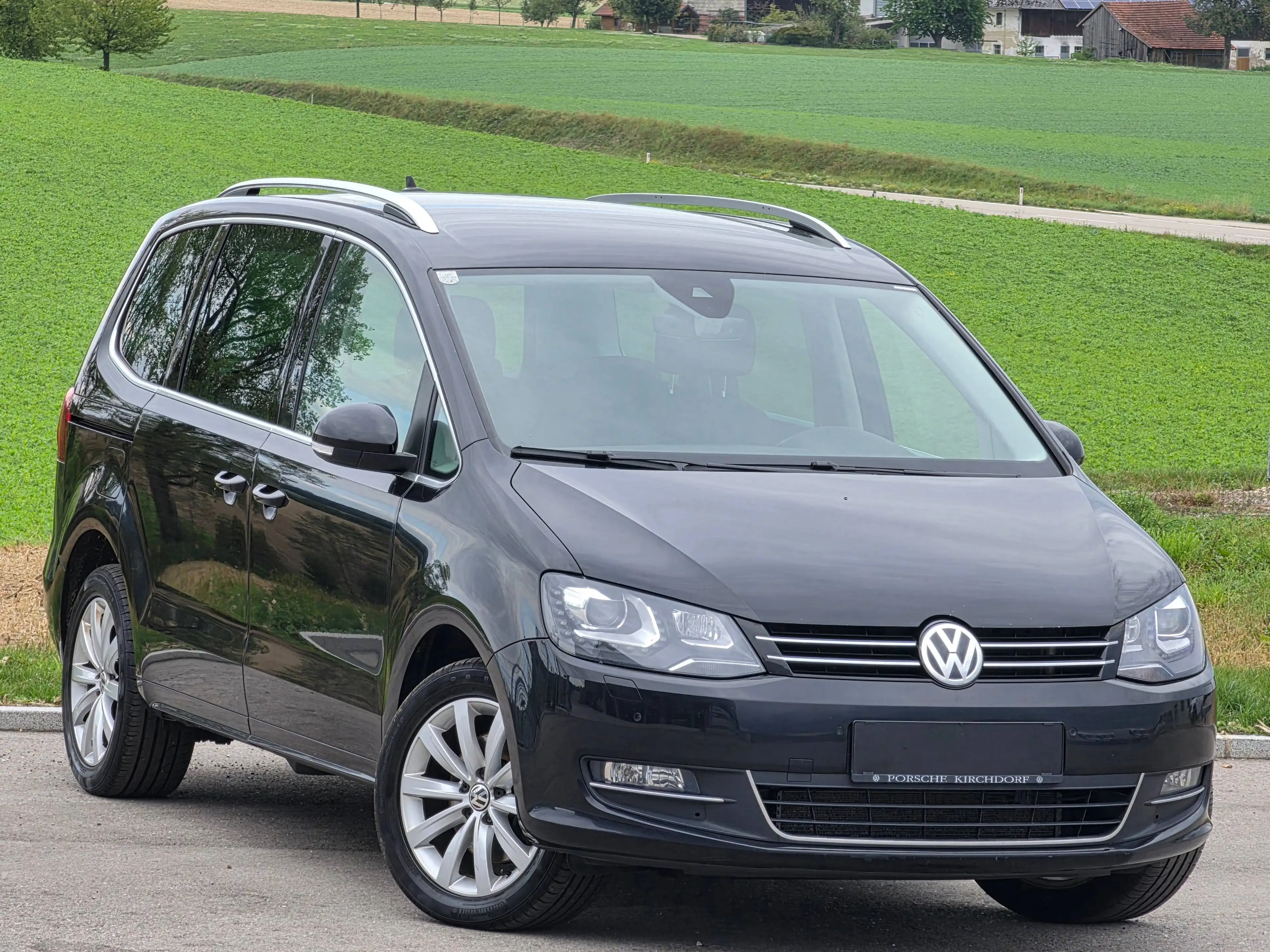 Volkswagen Sharan Highline* Automatik* Tempomat* Navi* Leder* Sitzheizung* — photo 3