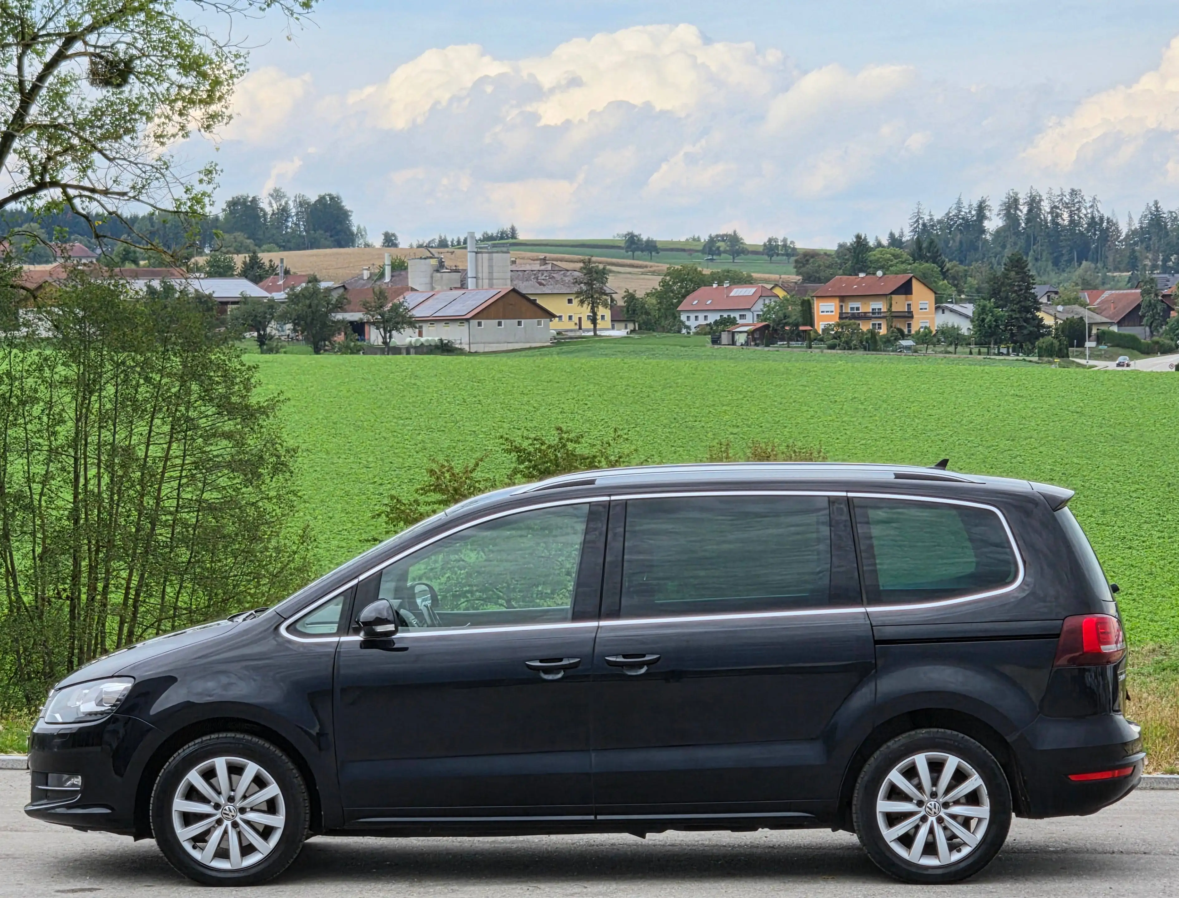 Volkswagen Sharan Highline* Automatik* Tempomat* Navi* Leder* Sitzheizung* — photo 5