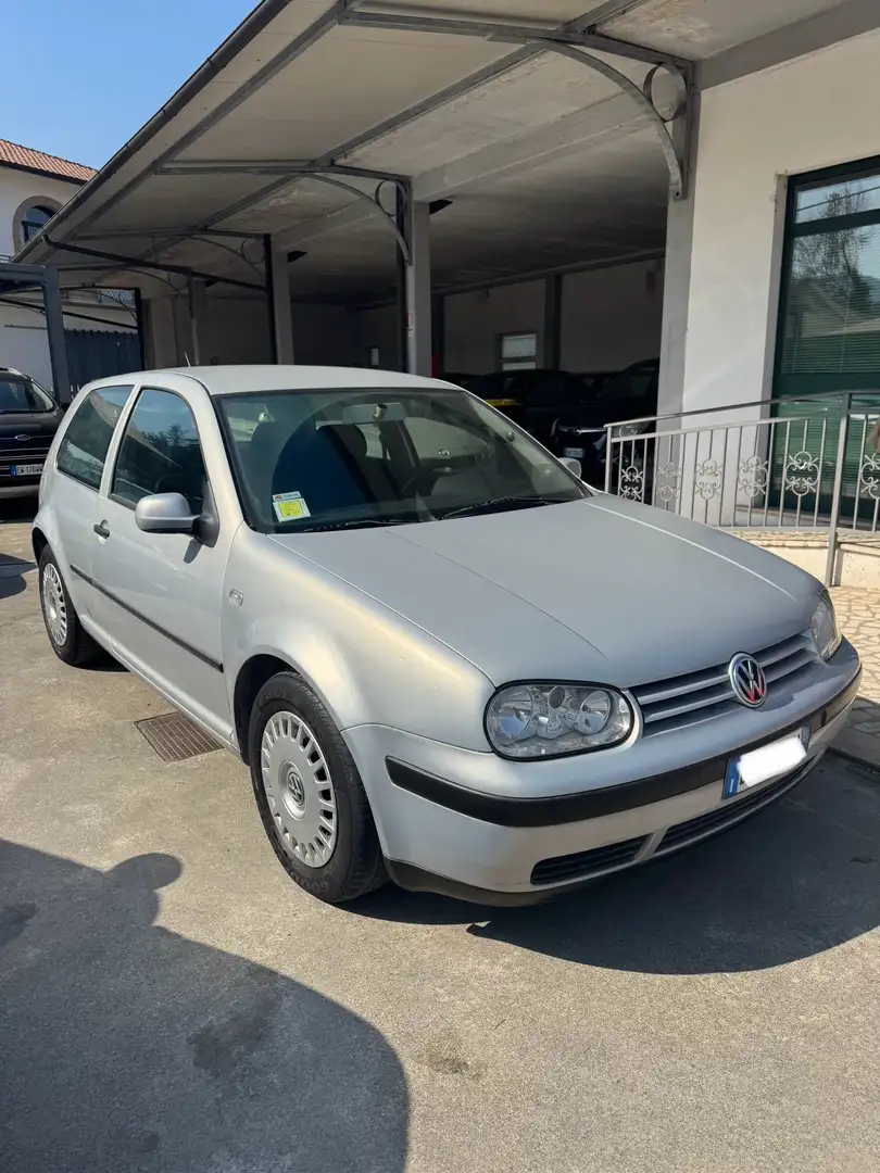 Volkswagen Golf 5p 1.9 tdi - 2