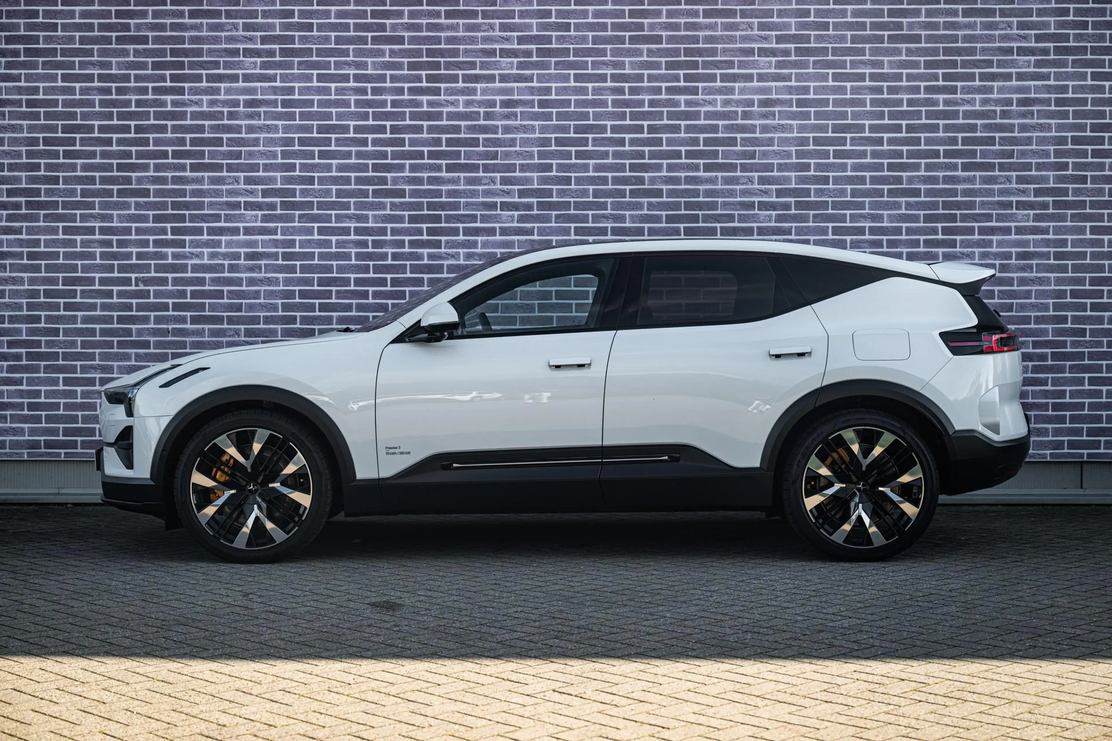 Polestar 3 Long range Dual motor 111 kWh Performance Pilot Pl — photo 4