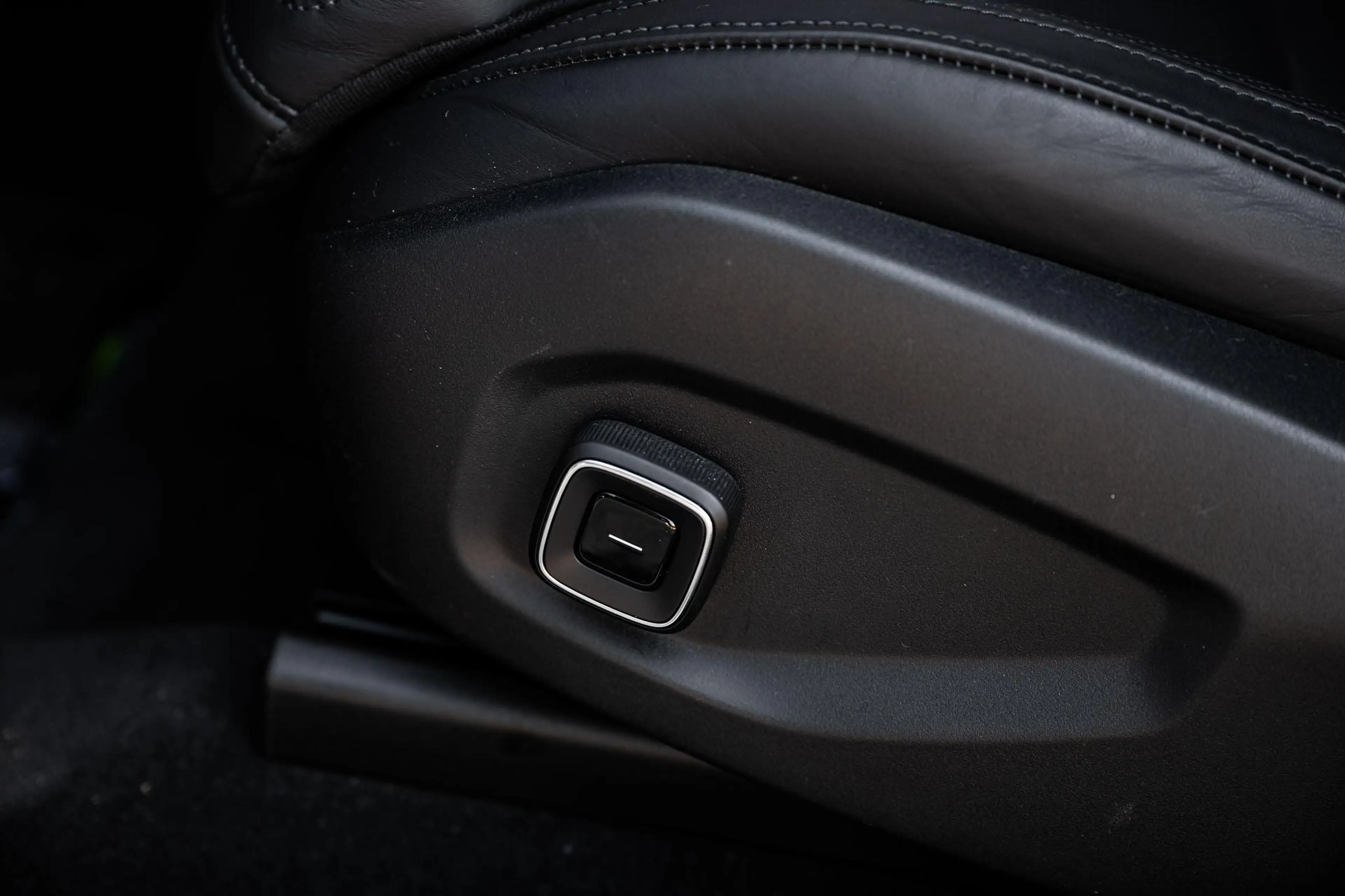 Polestar 3 Long range Dual motor 111 kWh Performance Pilot Pl — photo 7