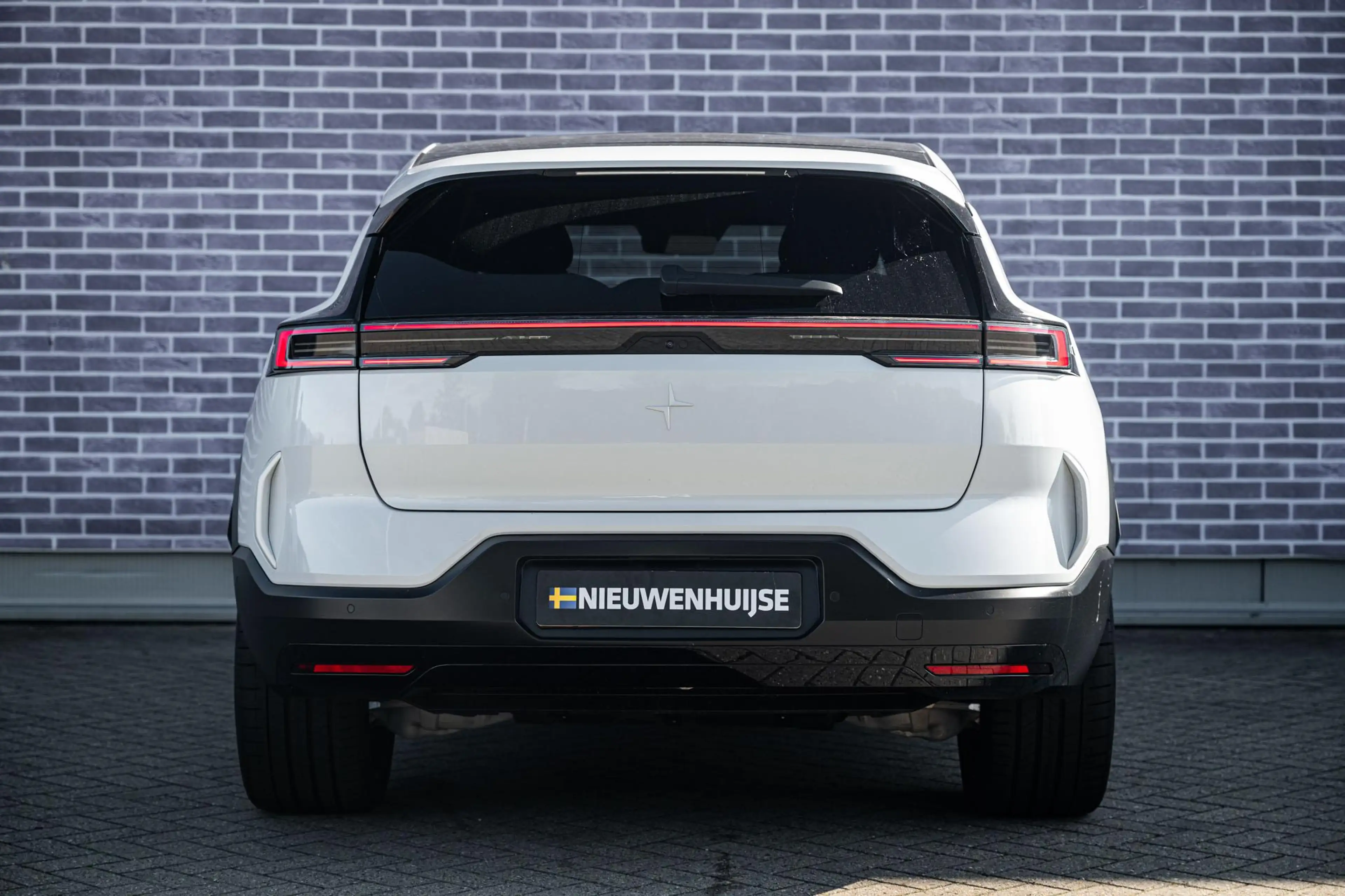 Polestar 3 Long range Dual motor 111 kWh Performance Pilot Pl — photo 10