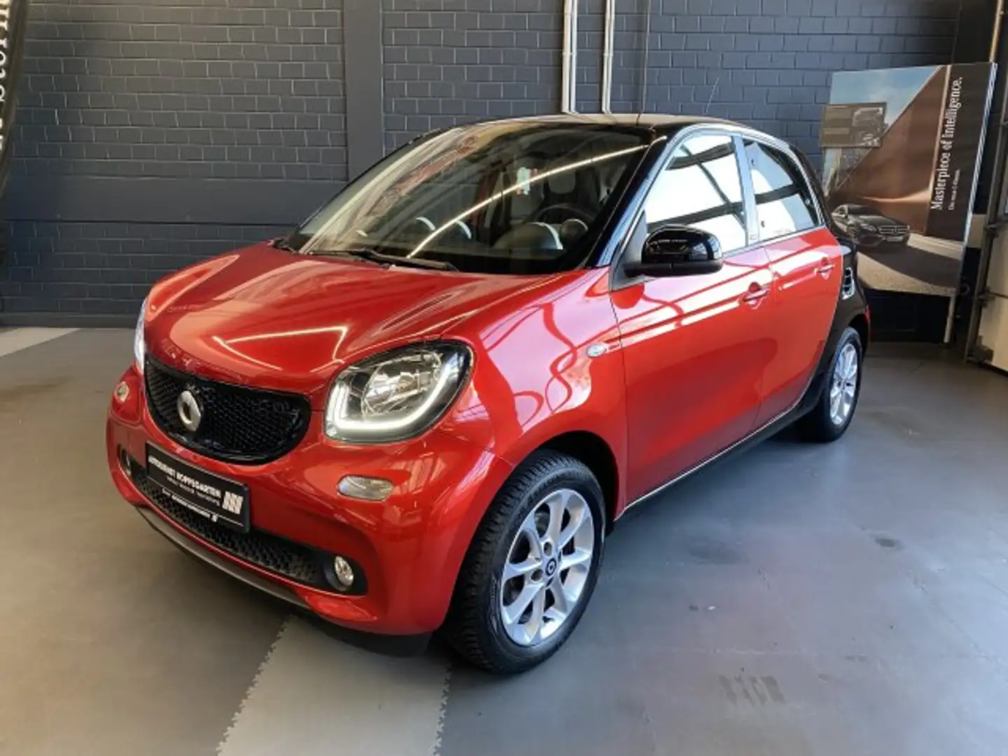 smart forFour 52 kW twinamic Cool LED Sitzheizung PTS Tempomat Rot - 2
