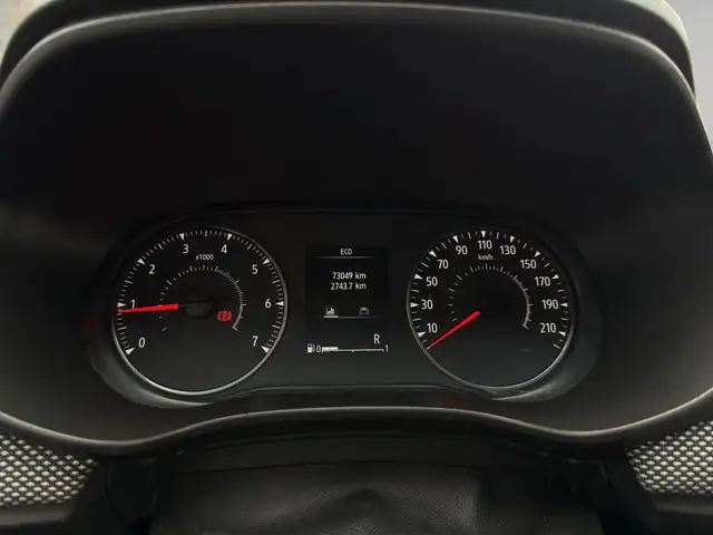 Dacia Sandero view 11