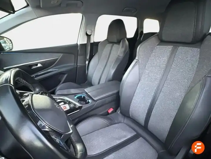Peugeot 5008 Allure Pack PureTech S&S EAT8 2021, foto 11
